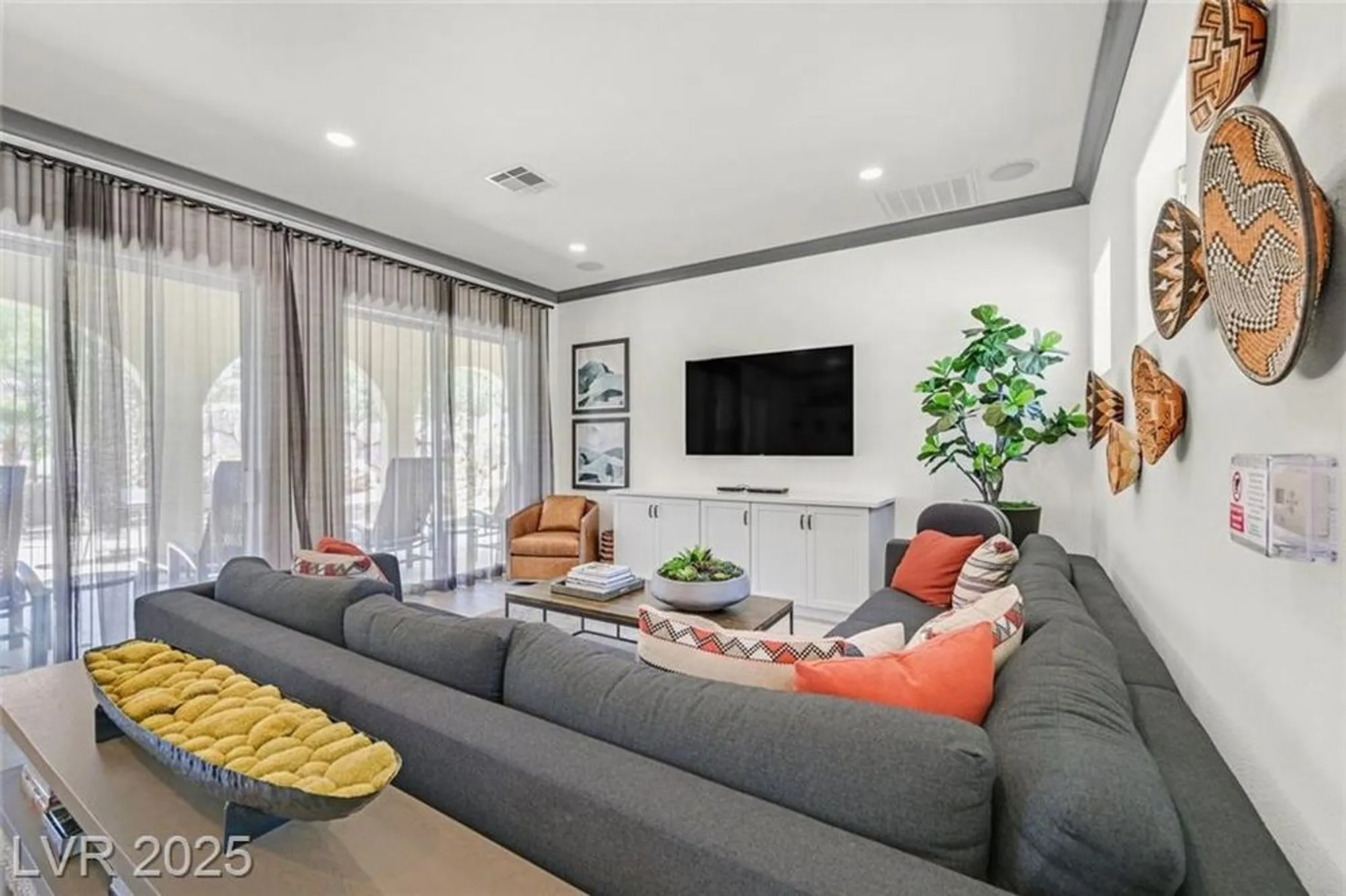 Property Slideshow image 34 of 47 | 2555 hampton rd 10301, Henderson, NV, 89052