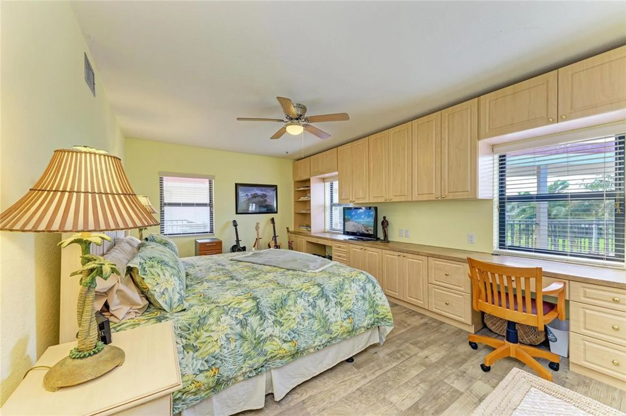Property Slideshow image 16 of 31 | 3240 southshore dr apt 44c, Punta Gorda, FL, 33955