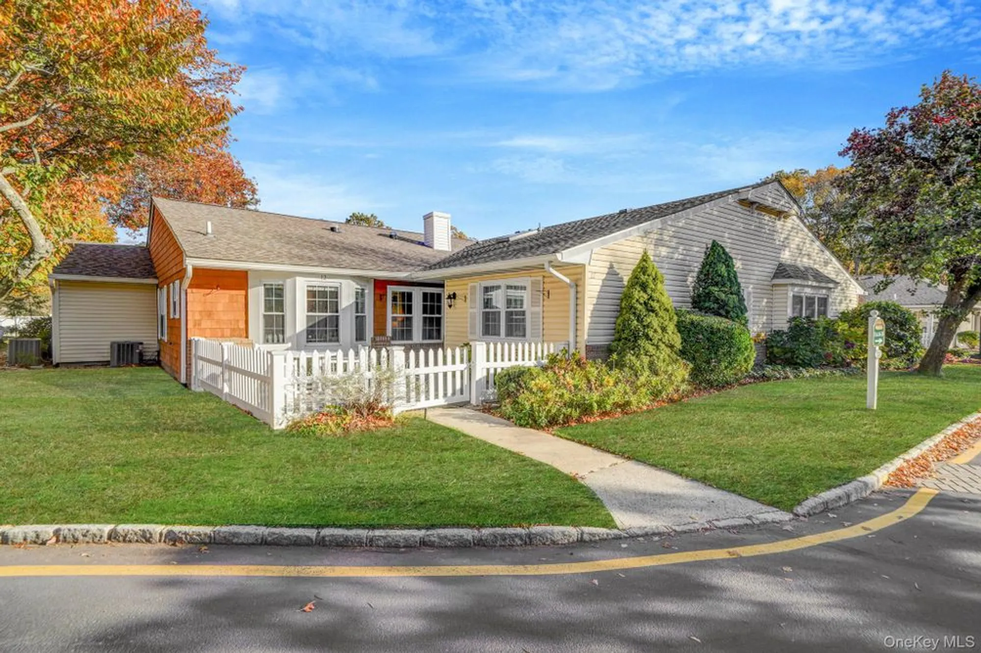 Property Slideshow image 2 of 25 | 12 revere dr, Sayville, NY, 11782