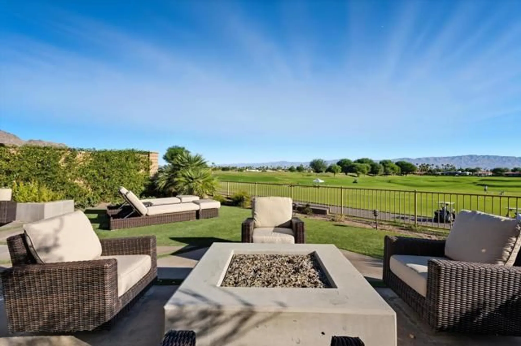 Property Slideshow image 11 of 44 | 80486 champions way, La Quinta, CA, 92253