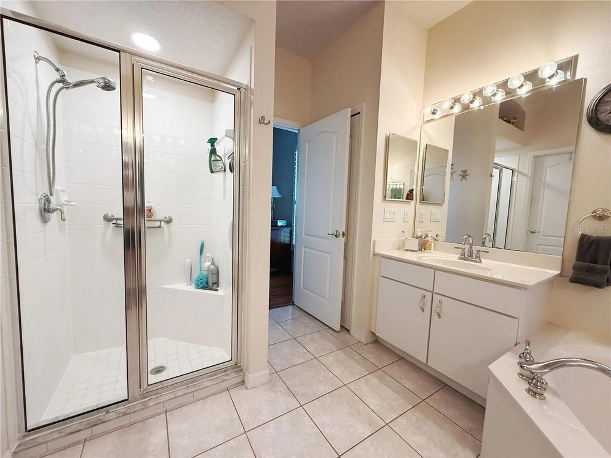 Property Slideshow image 23 of 51 | 3412 capland ave, Clermont, FL, 34711