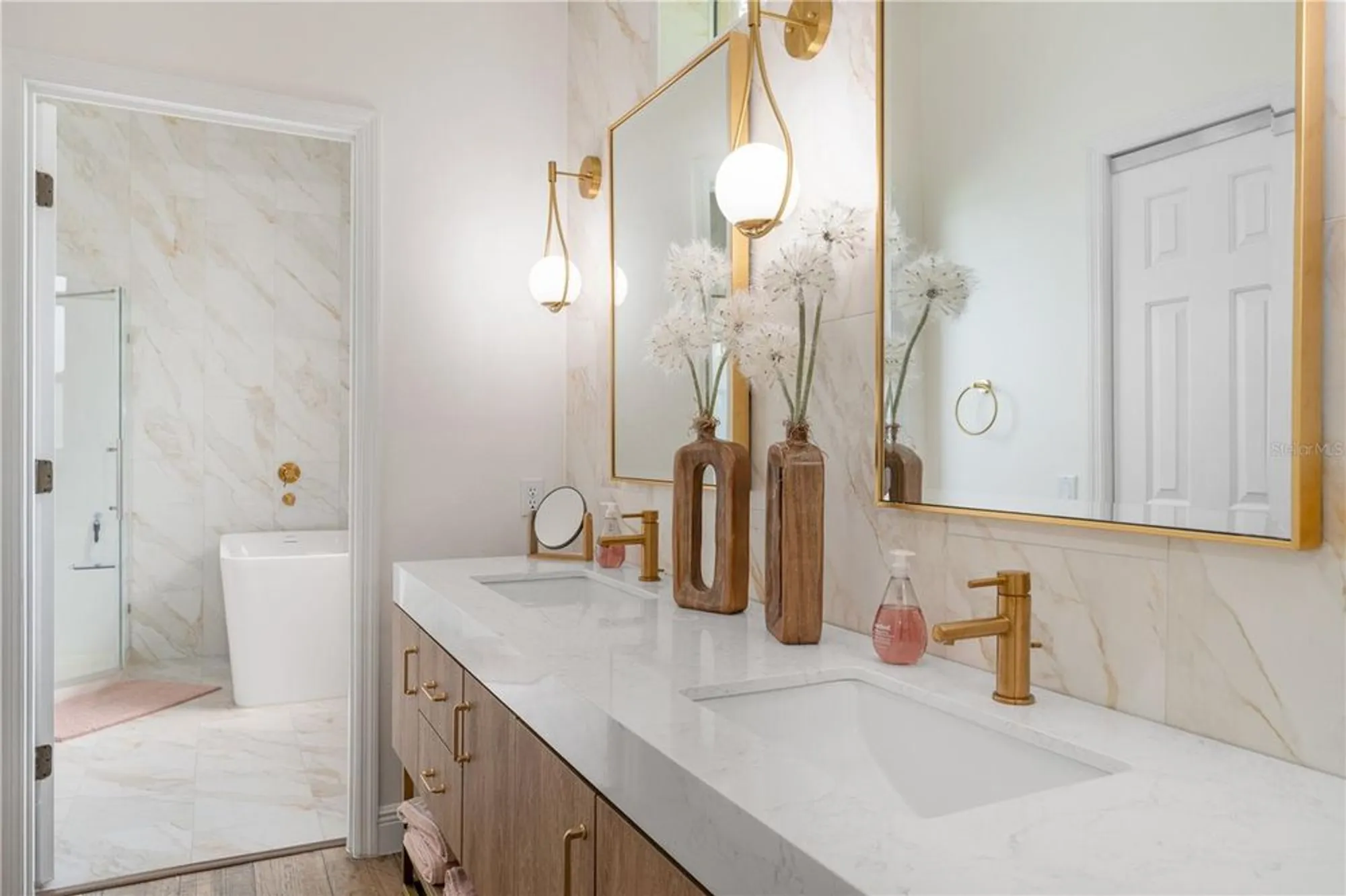 Property Slideshow image 19 of 36 | 1302 lopez ln, The Villages, FL, 32159