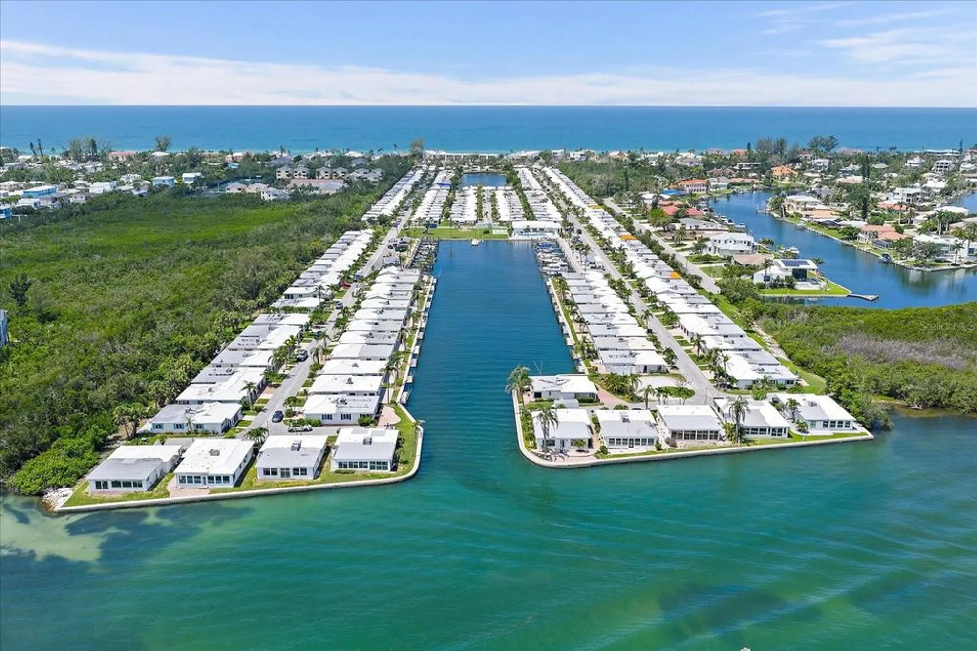 Property Slideshow image 24 of 34 | 669 spanish dr n # 21, Longboat Key, FL, 34228
