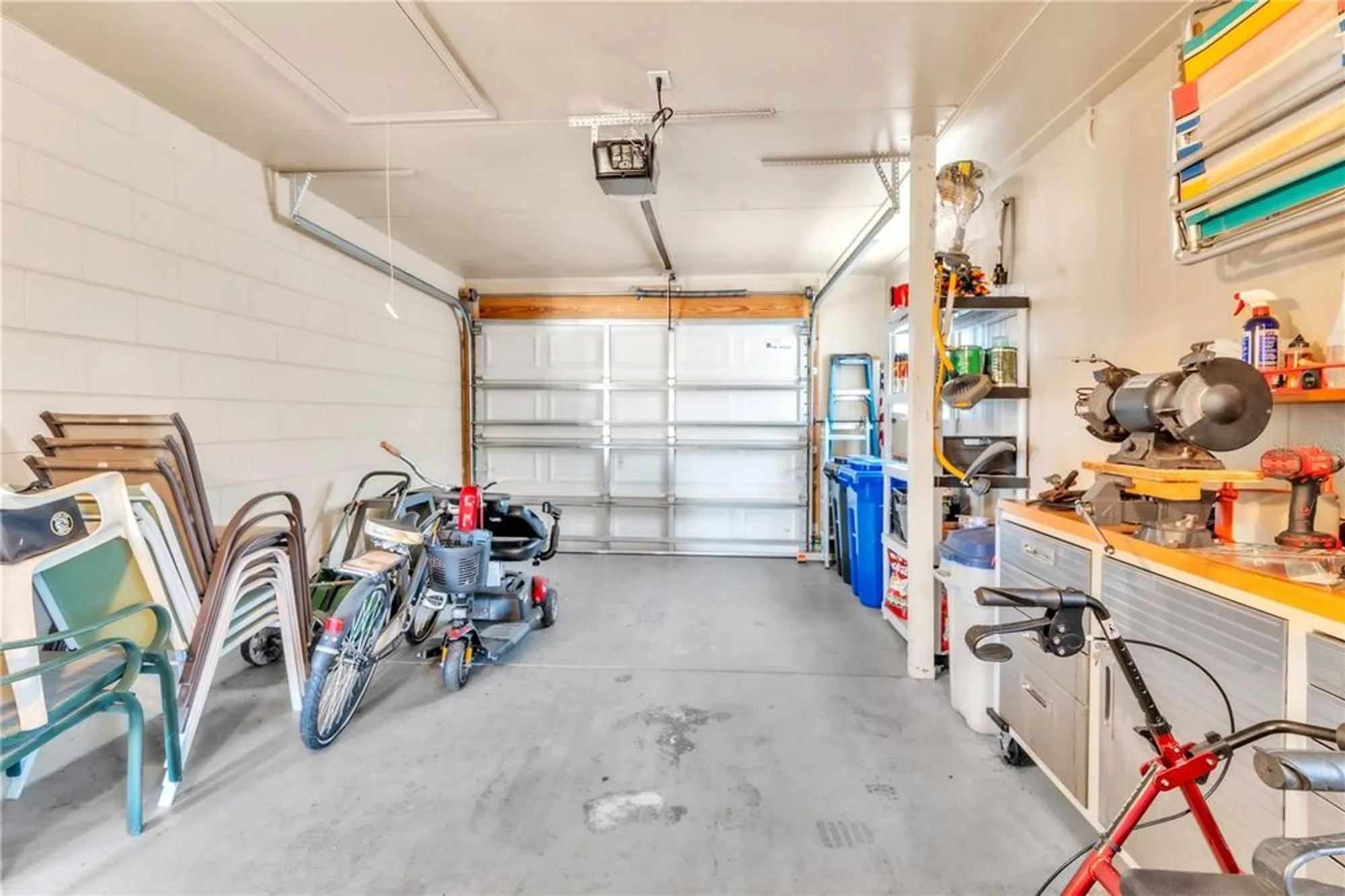 Property Slideshow image 25 of 53 | 735 torrey pines ave, Sun City Center, FL, 33573