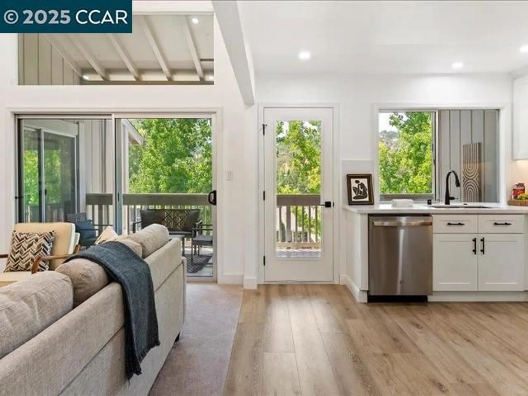 Property Slideshow image 15 of 23 | 2175 cactus ct 3, Walnut Creek, CA, 94595