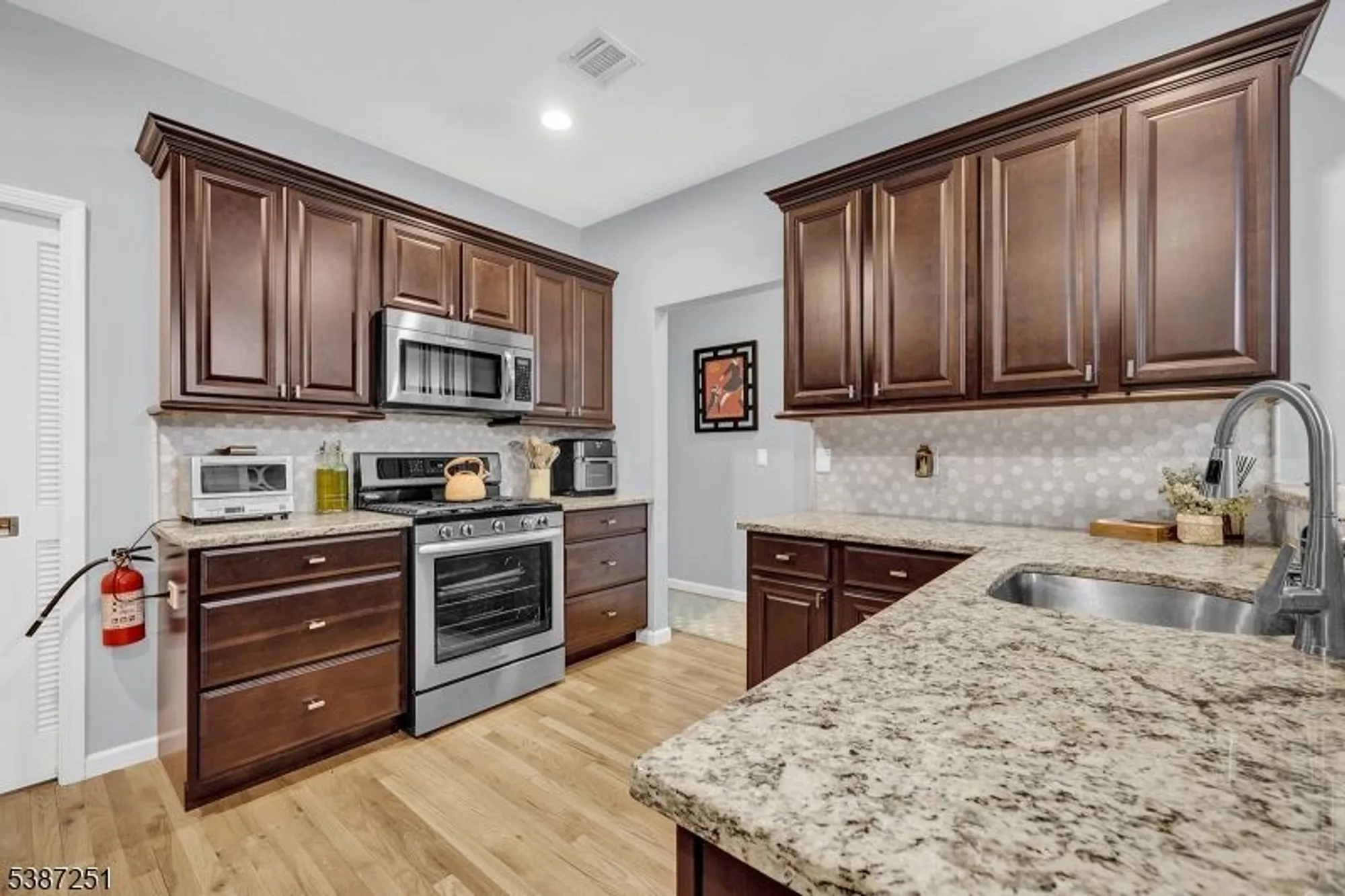 Property Slideshow image 4 of 23 | 16 main st d6, Sparta, NJ, 07871