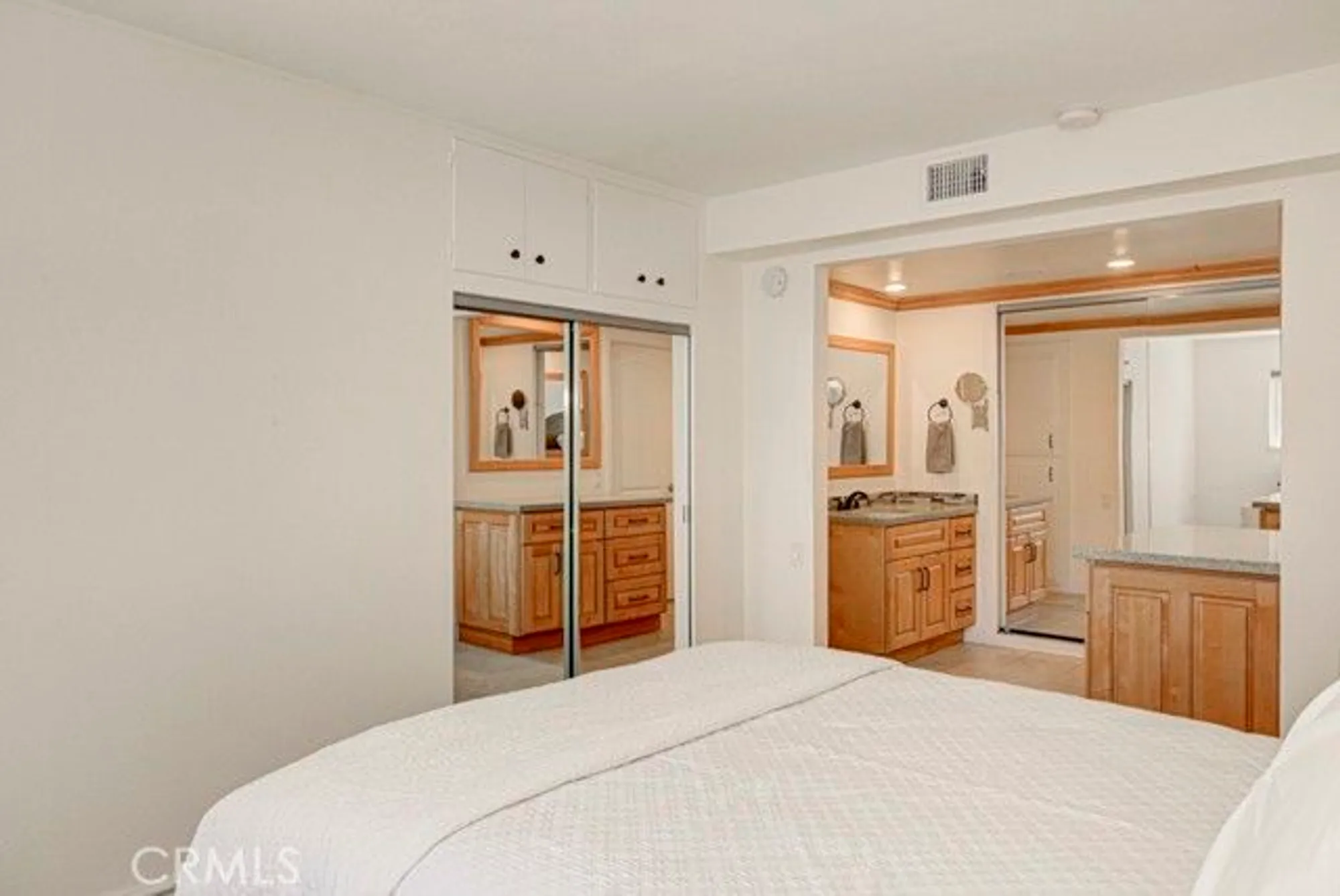 Property Slideshow image 23 of 28 | 829 via alhambra a, Laguna Woods, CA, 92637