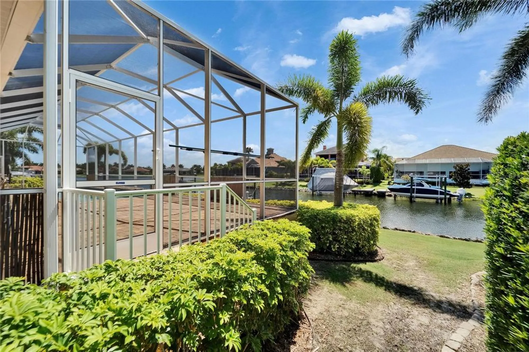Property Slideshow image 57 of 80 | 721 manns harbor dr, Apollo Beach, FL, 33572