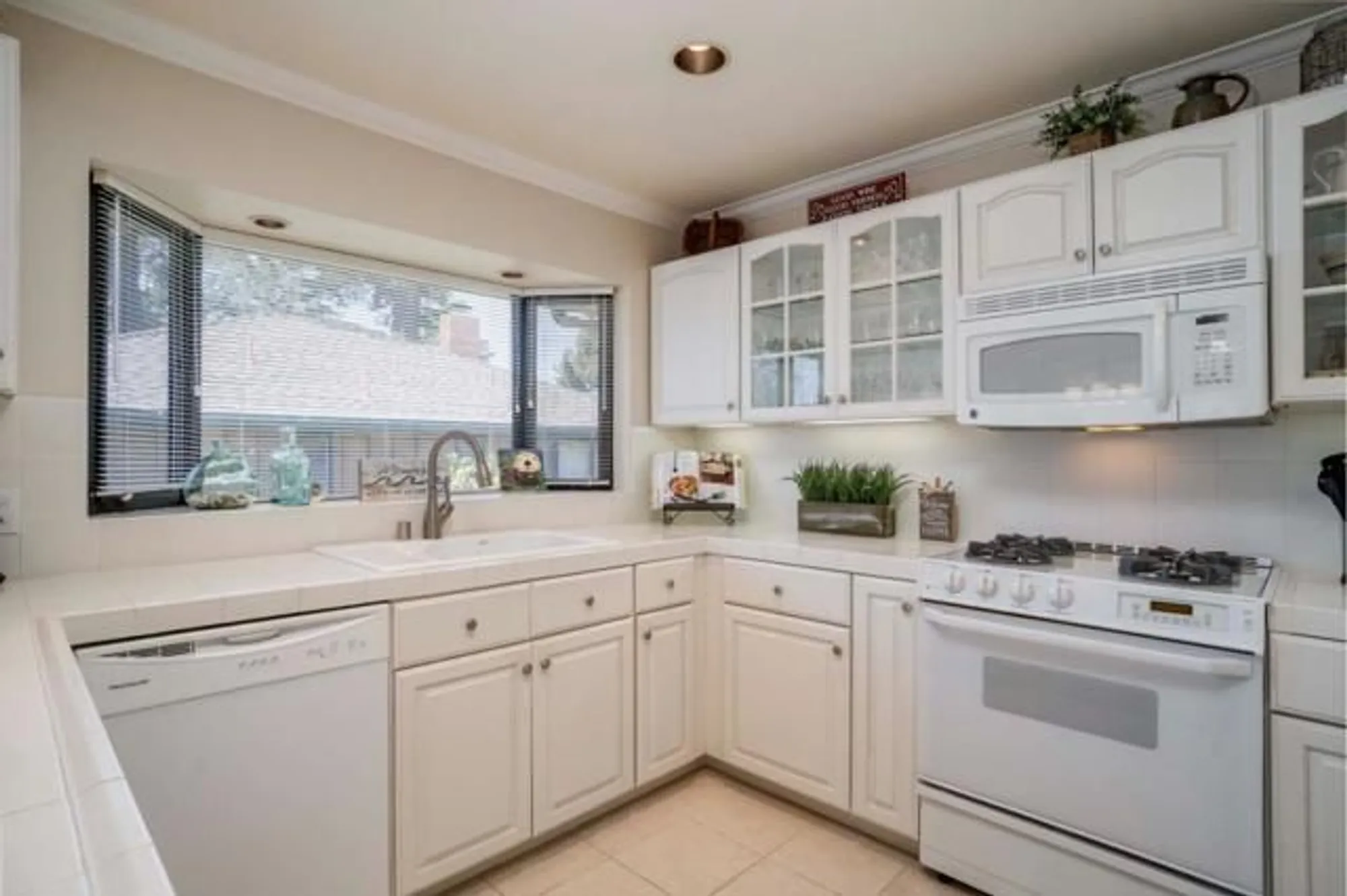 Property Slideshow image 2 of 51 | 39 del mesa carmel, Carmel, CA, 93923