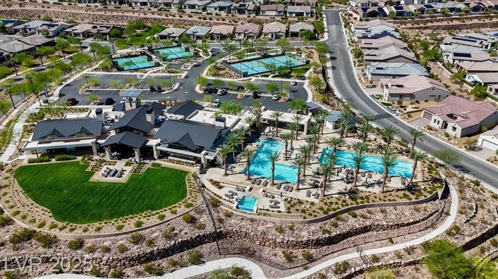 Property Slideshow image 25 of 35 | 25 stone yucca ct, Henderson, NV, 89011