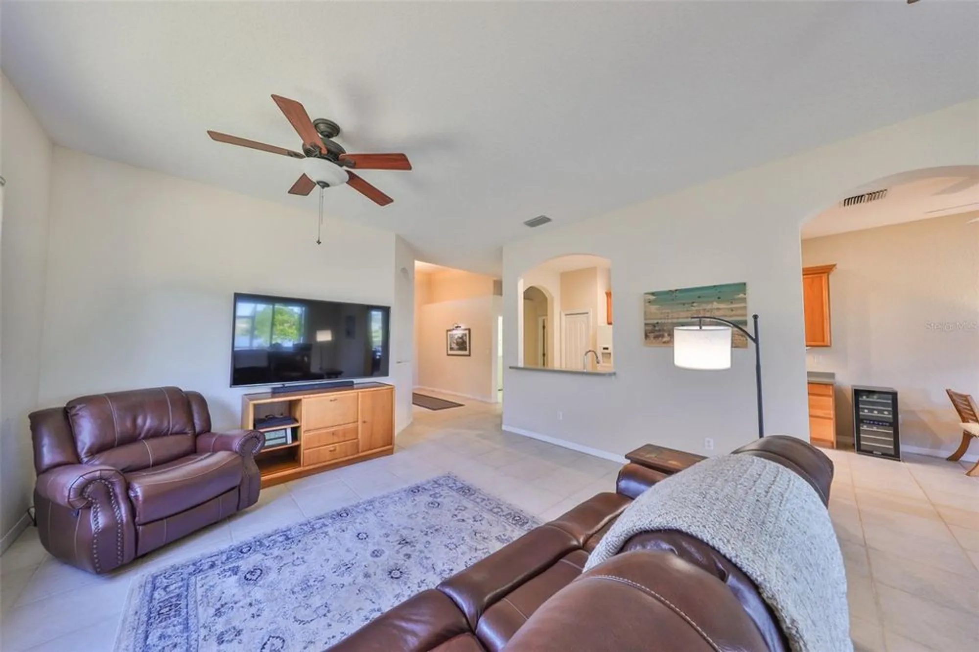 Property Slideshow image 6 of 35 | 1031 emerald dunes dr, Sun City Center, FL, 33573