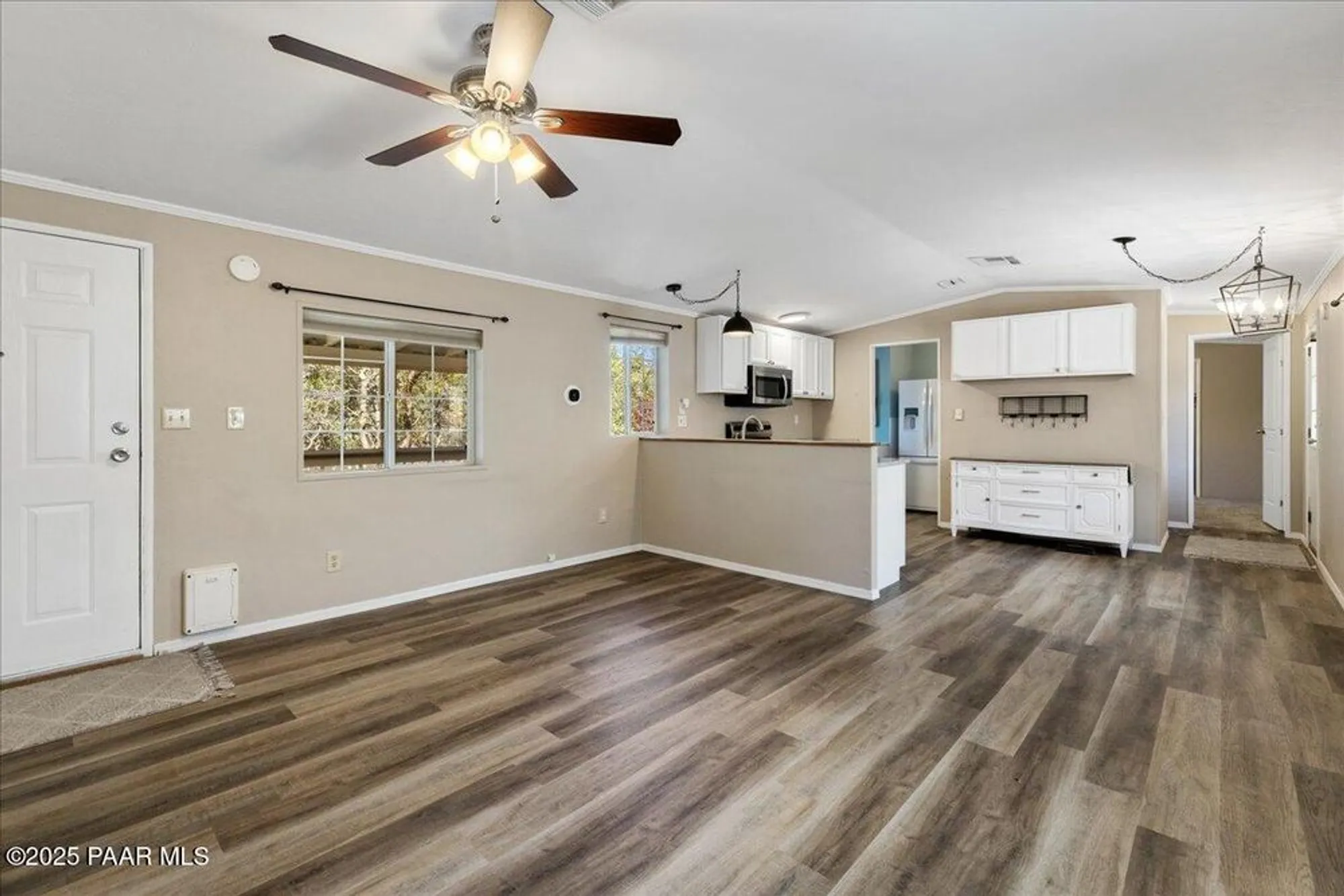 Property Slideshow image 4 of 20 | 2091 prescott canyon cir, Prescott, AZ, 86301