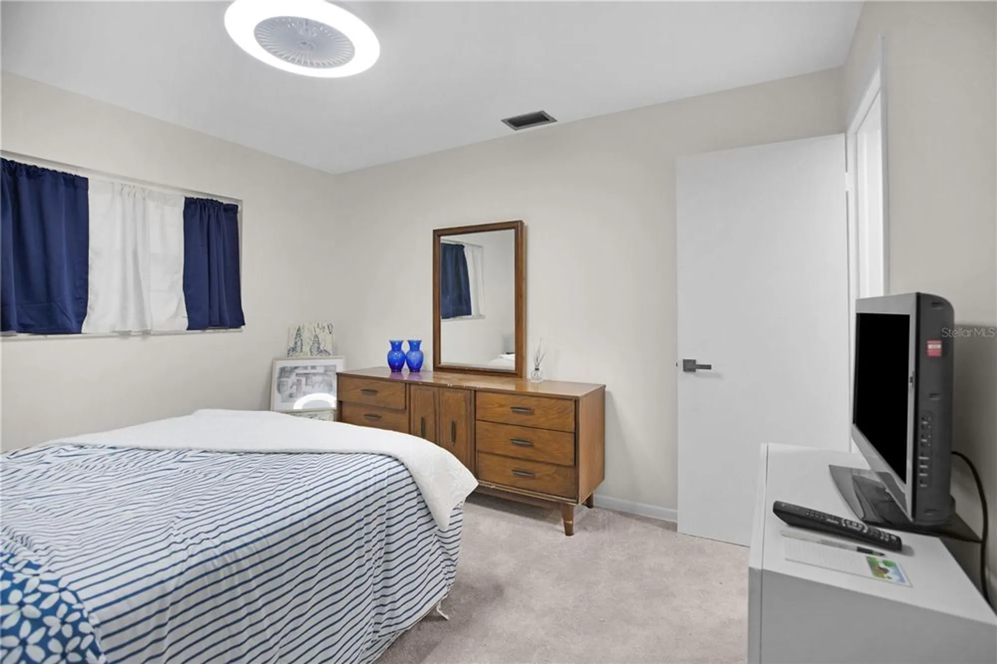 Property Slideshow image 34 of 56 | 1701 pinehurst rd 33e, Dunedin, FL, 34698