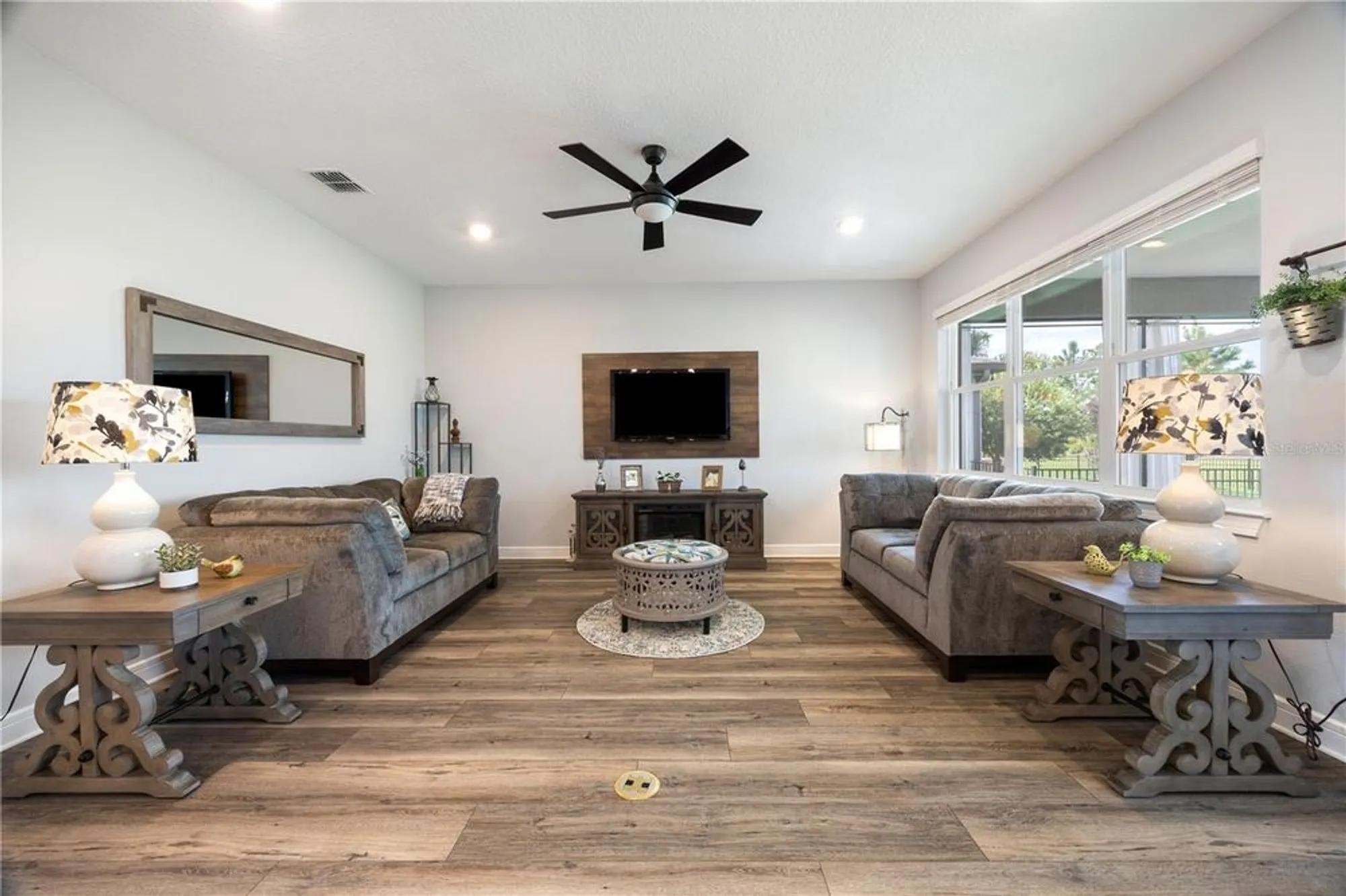 Property Slideshow image 20 of 55 | 9419 sw 52nd loop, Ocala, FL, 34481