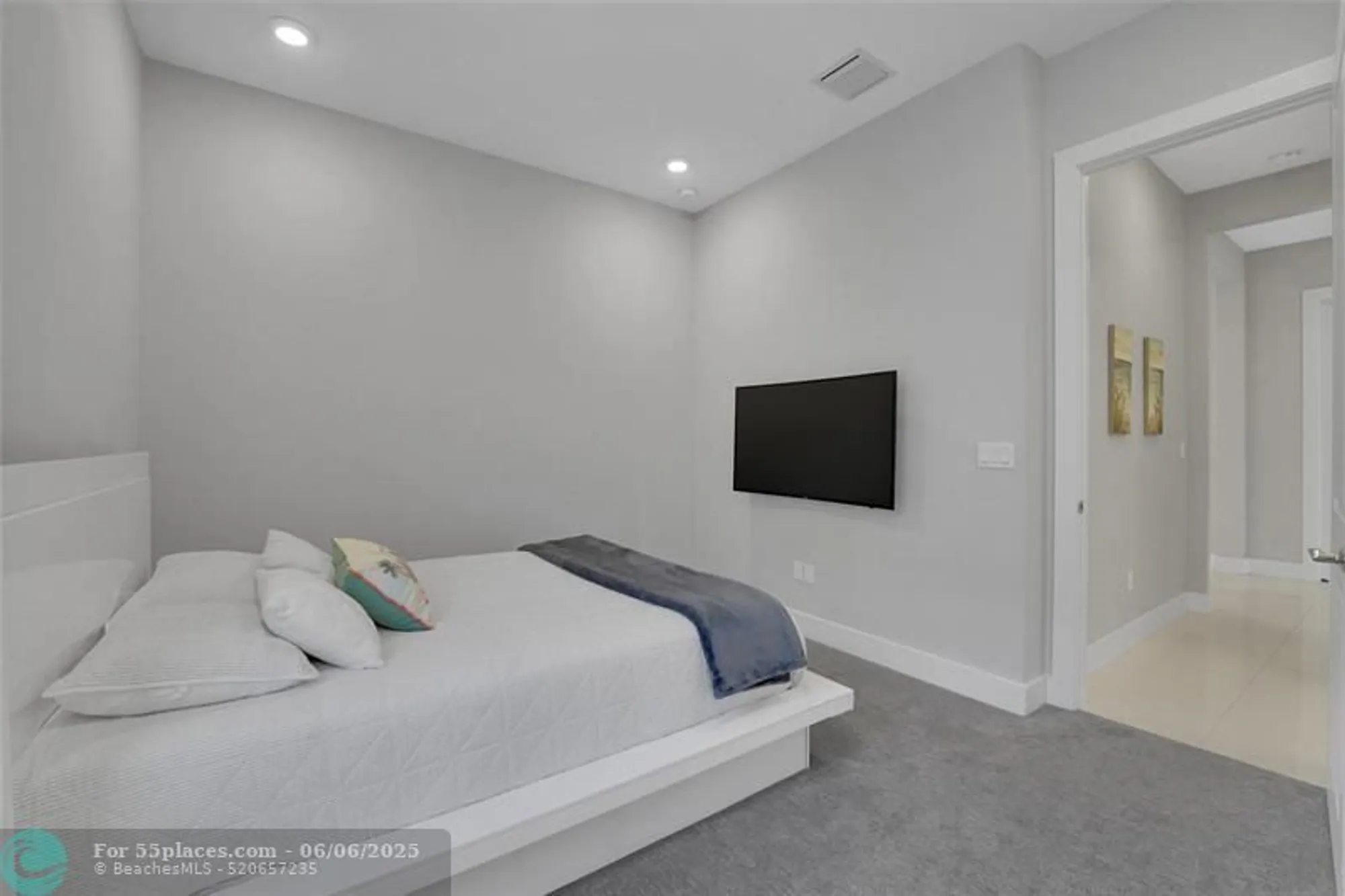 Property Slideshow image 16 of 43 | 15798 cresswind pl, Loxahatchee, FL, 33470