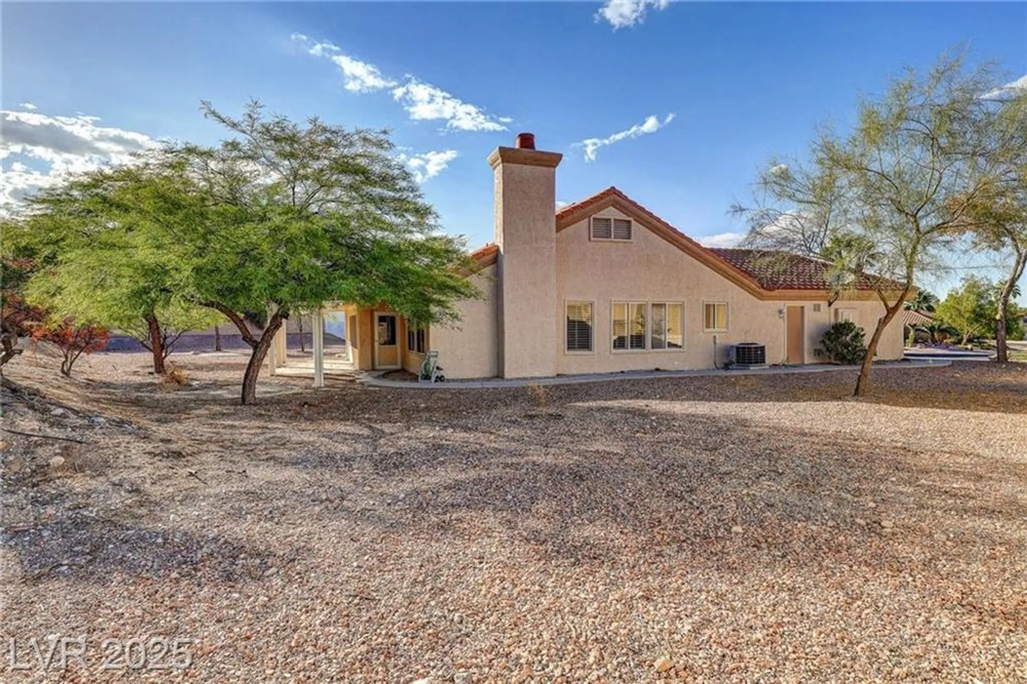 Property Slideshow image 4 of 58 | 2813 brianwood ct, Las Vegas, NV, 89134