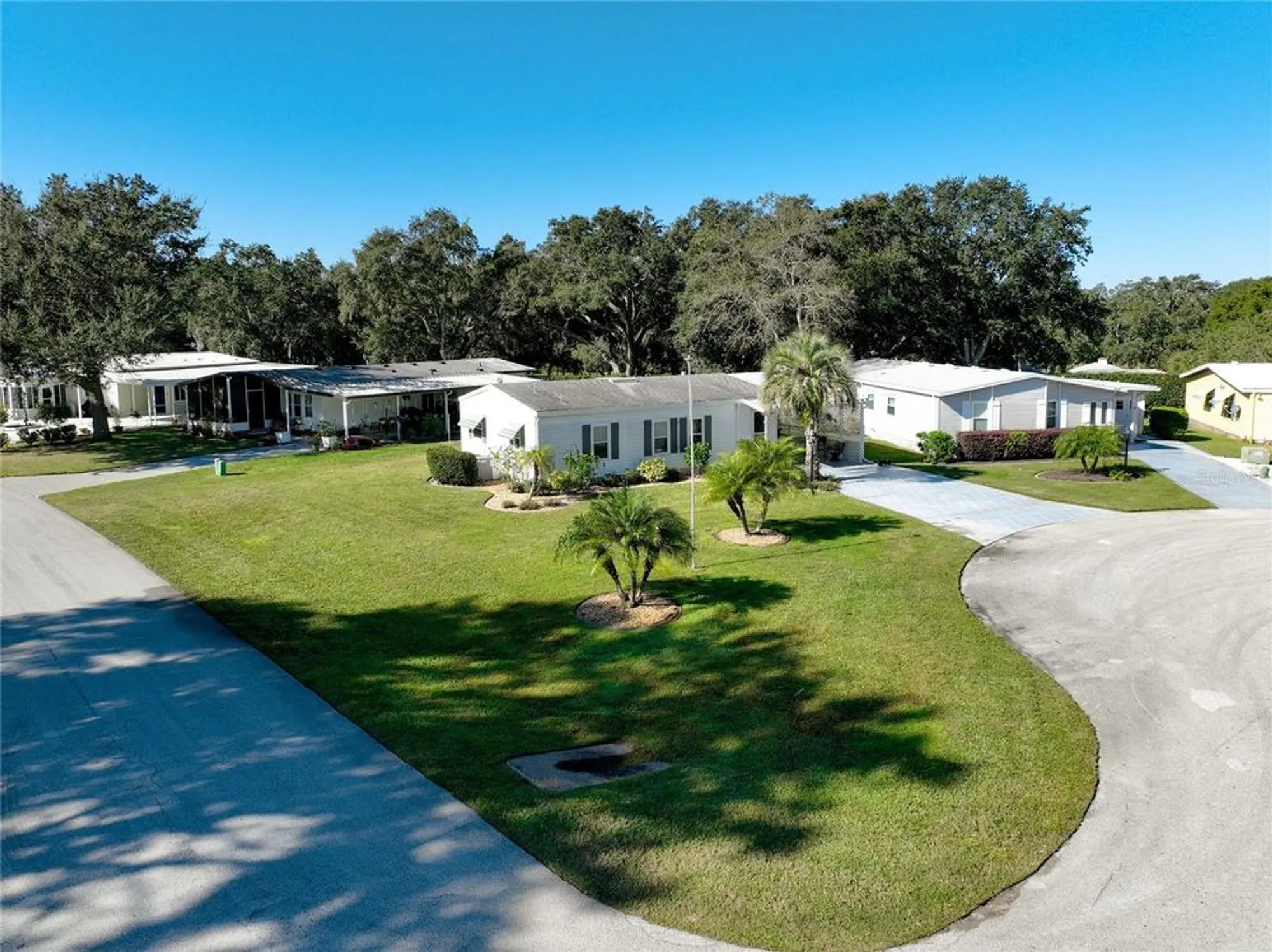 Property Slideshow image 4 of 45 | 25125 bellevue, Leesburg, FL, 34748