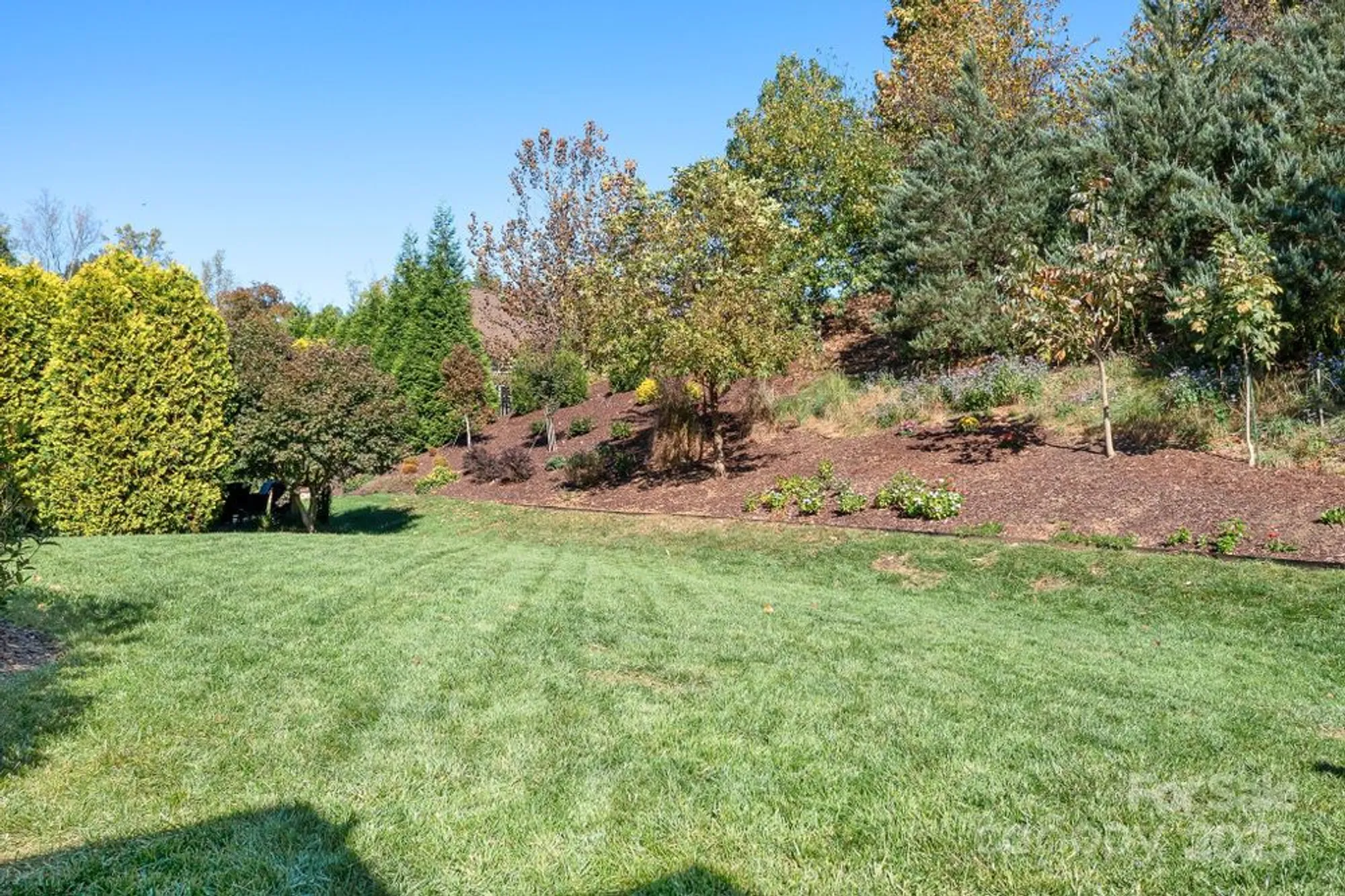 Property Slideshow image 36 of 45 | 115 chimney rock ct, Denver, NC, 28037