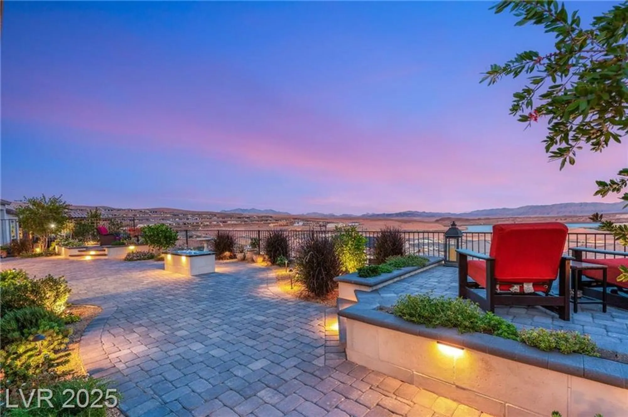 Property Slideshow image 57 of 74 | 156 stone mesa ct, Henderson, NV, 89011