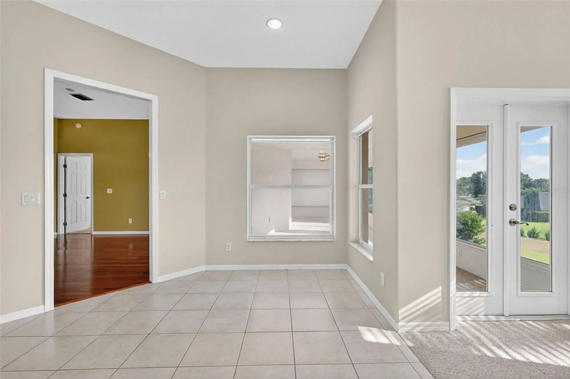 Property Slideshow image 26 of 46 | 5524 saddleback ct, Lady Lake, FL, 32159