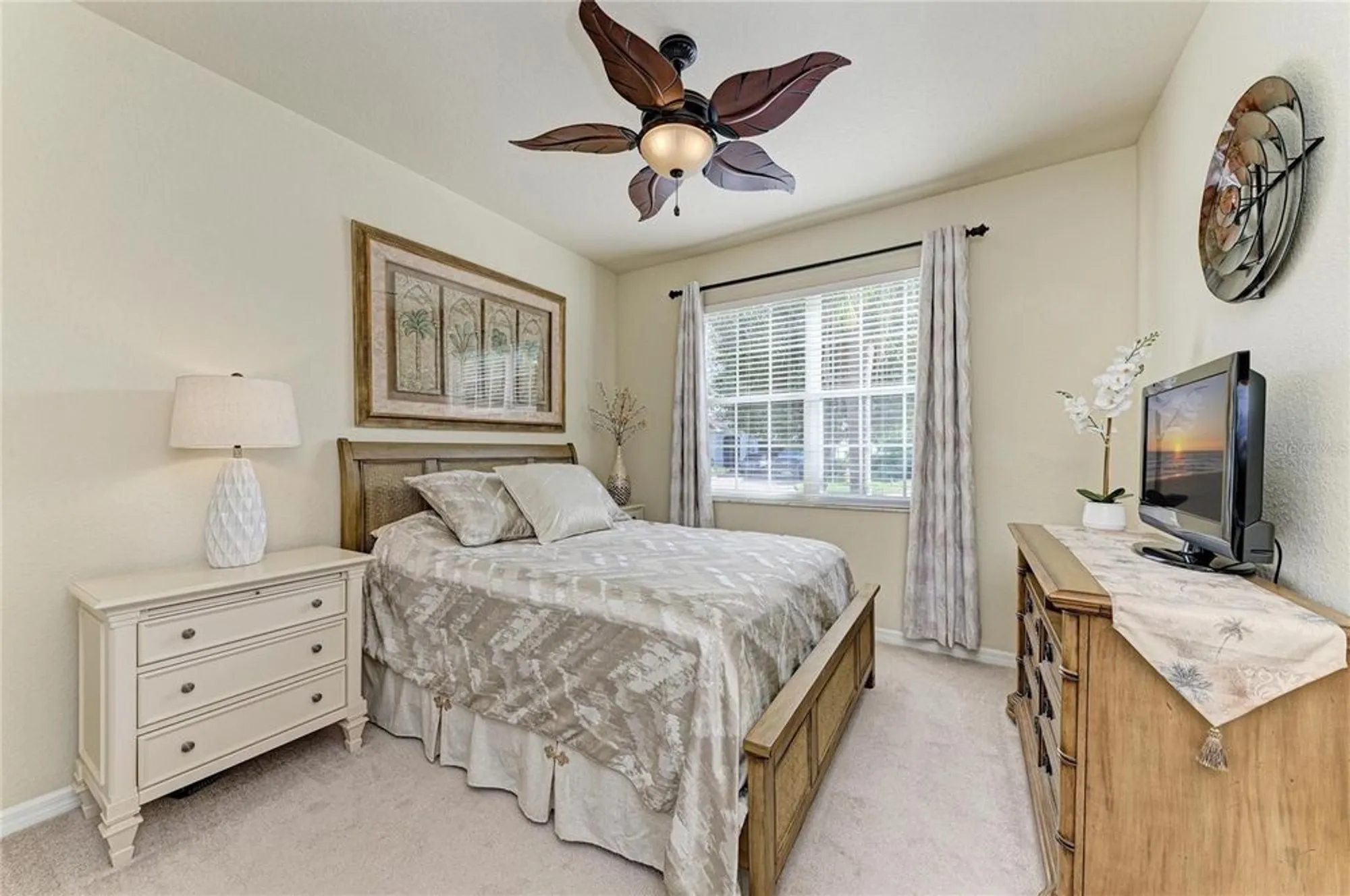 Property Slideshow image 44 of 99 | 9015 hammock edge pl, Bradenton, FL, 34212