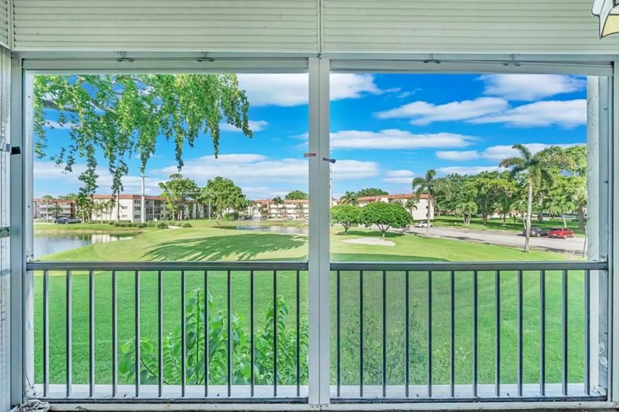 Property Slideshow image 20 of 33 | 8980 s hollybrook blvd 204, Pembroke Pines, FL, 33025