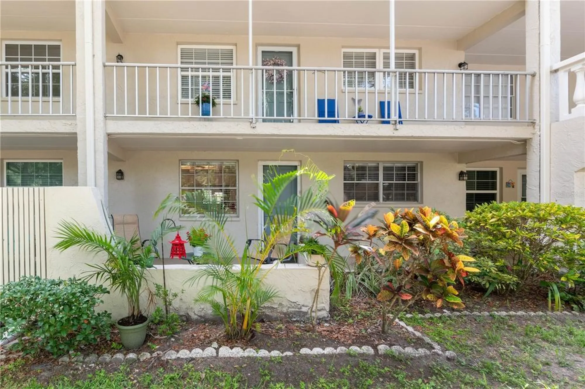 Property Slideshow image 1 of 19 | 821 patricia ave 103, Dunedin, FL, 34698