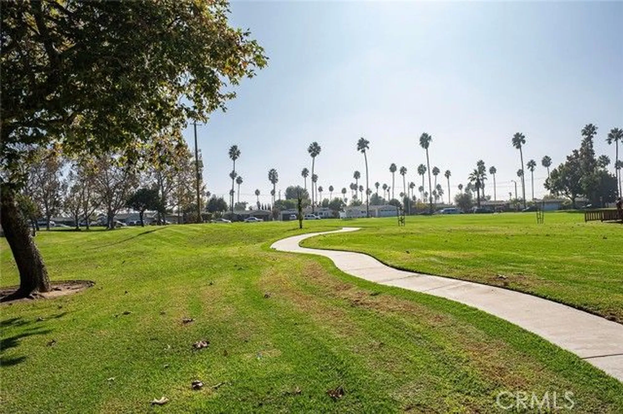 Property Slideshow image 32 of 40 | 18272 parkview ln 101, Huntington Beach, CA, 92648