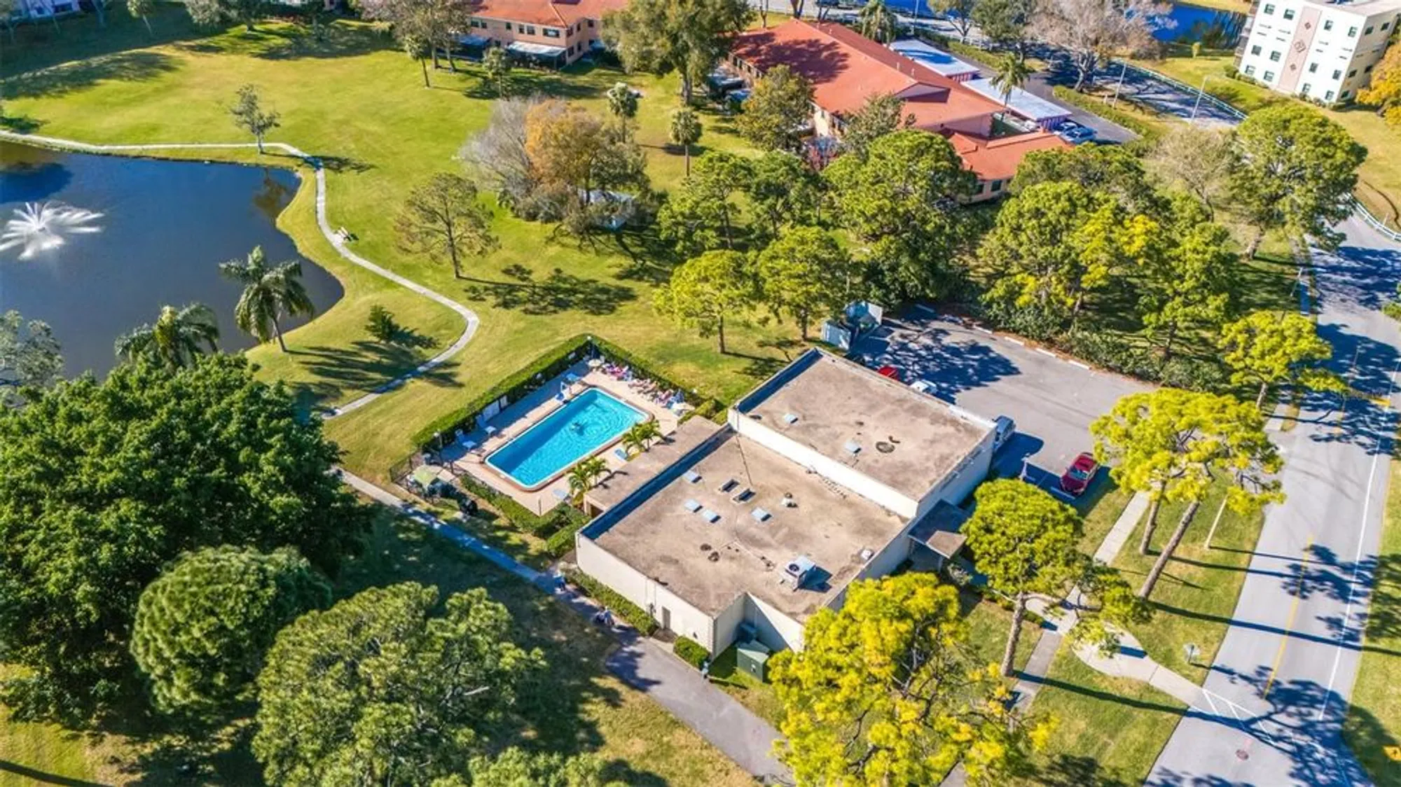 Property Slideshow image 28 of 36 | 5530 80th st n unit c302, St Petersburg, FL, 33709