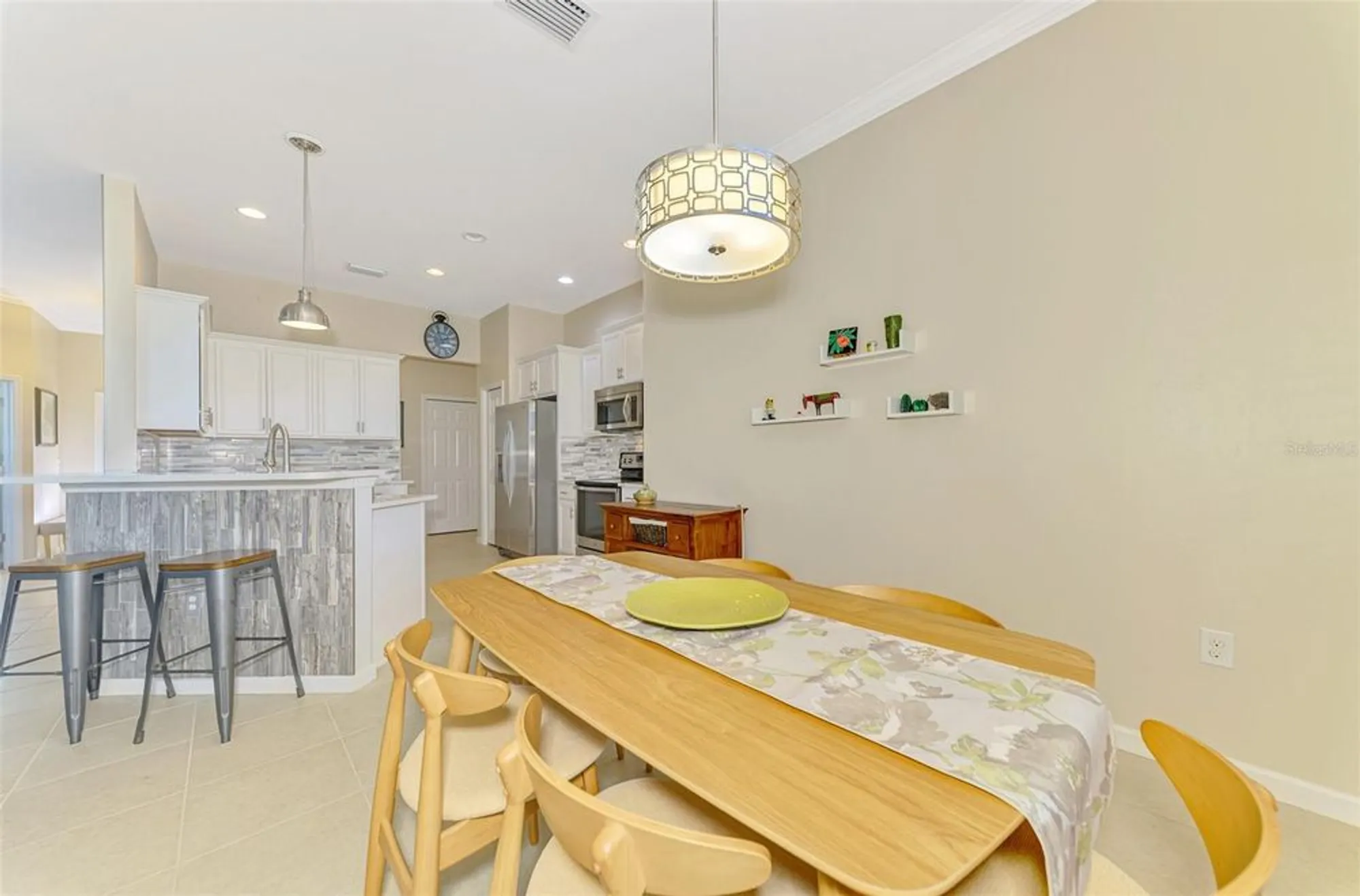 Property Slideshow image 27 of 89 | 4751 club dr, Port Charlotte, FL, 33953