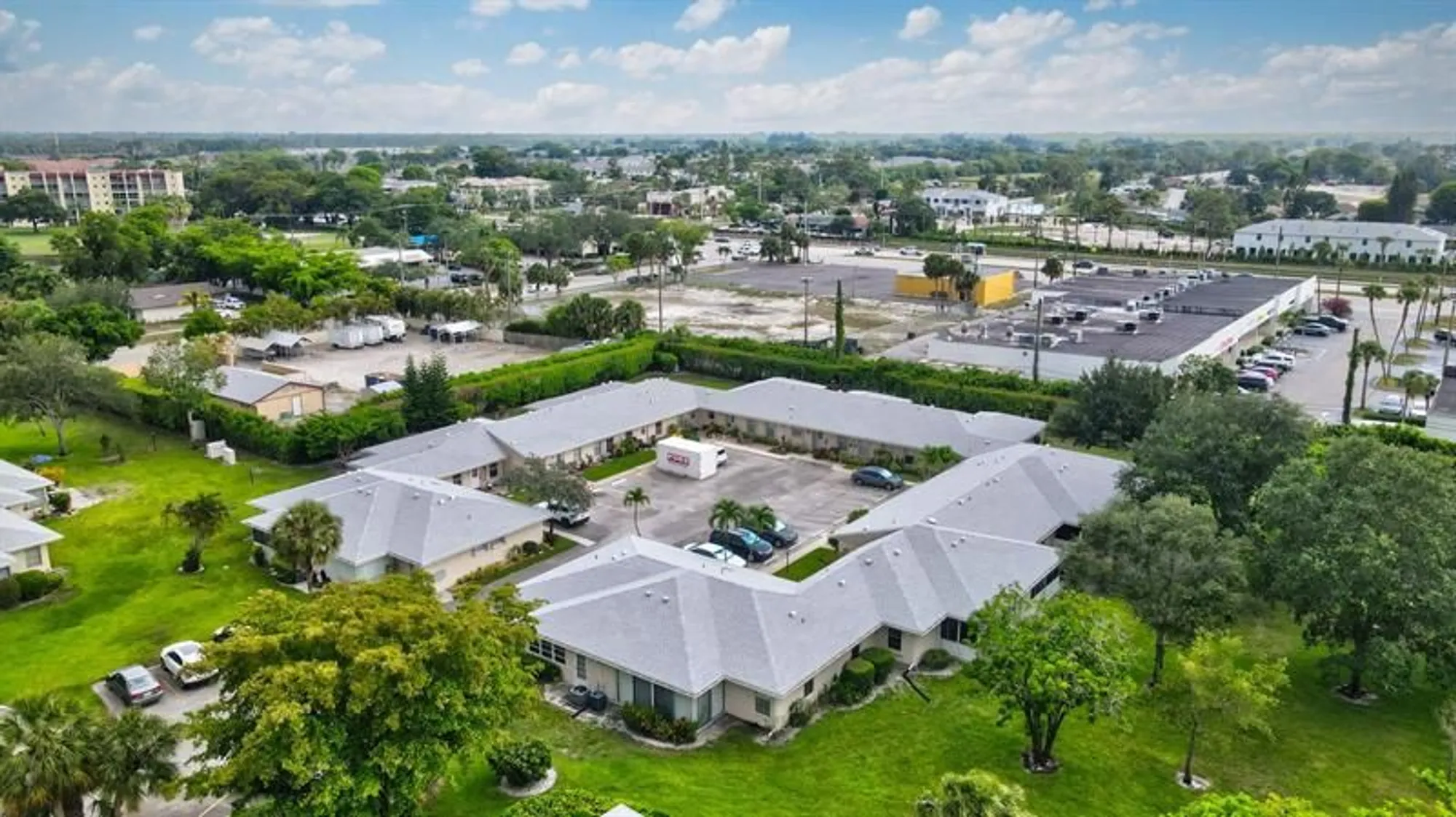 Property Slideshow image 29 of 33 | 395 bennington ln, Lake Worth, FL, 33467