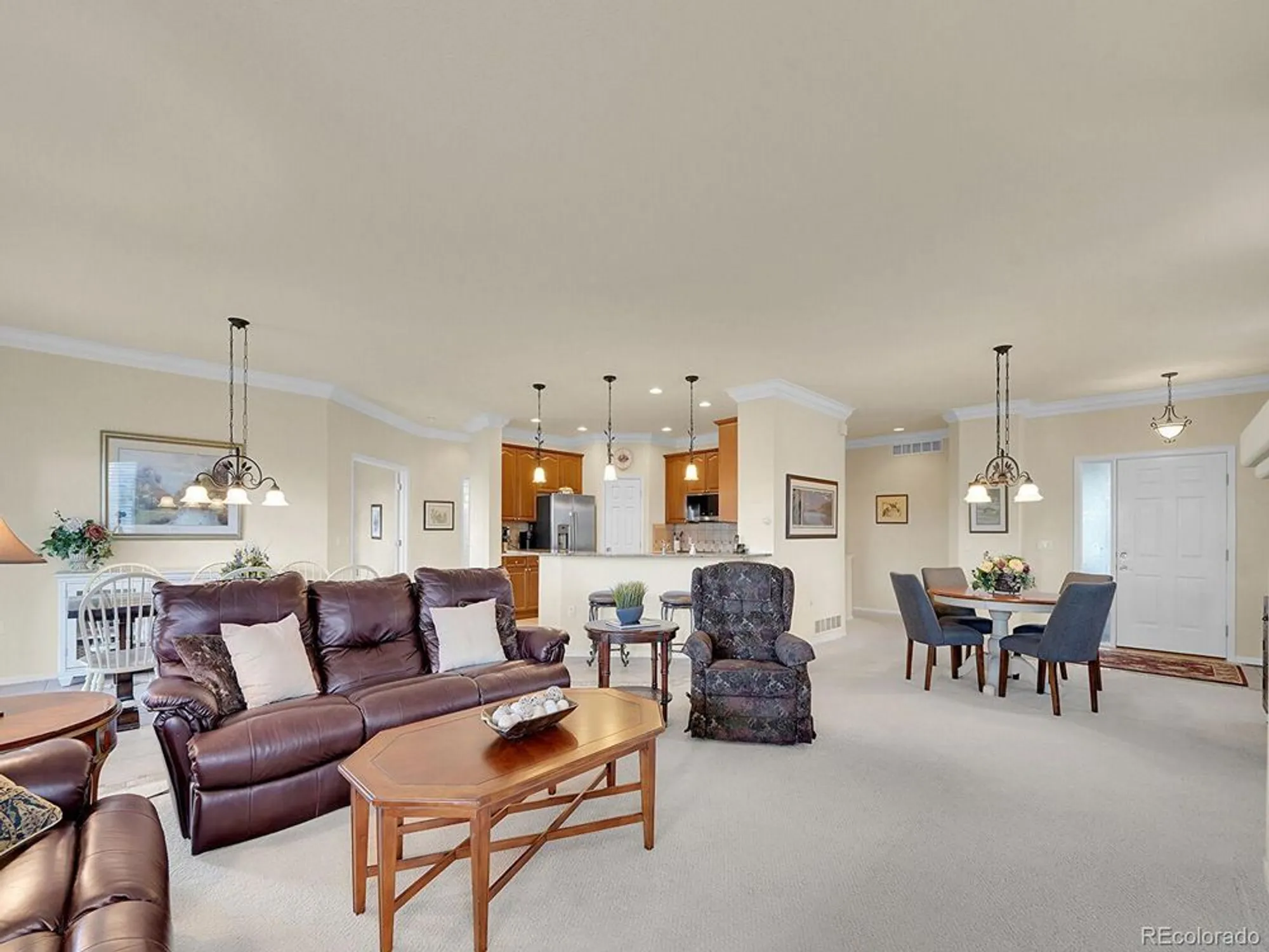 Property Slideshow image 9 of 49 | 23428 e long pl, Aurora, CO, 80016