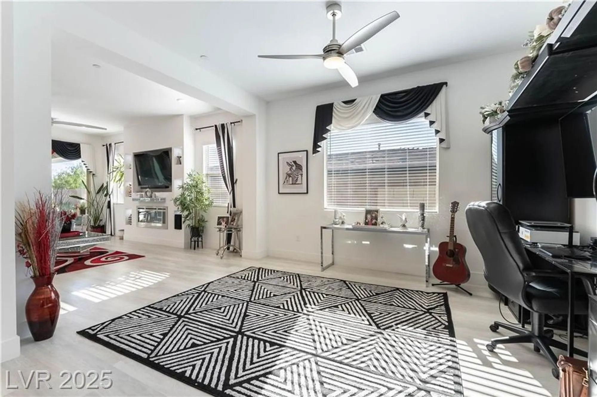 Property Slideshow image 9 of 88 | 12468 primrose grove ln, Las Vegas, NV, 89138