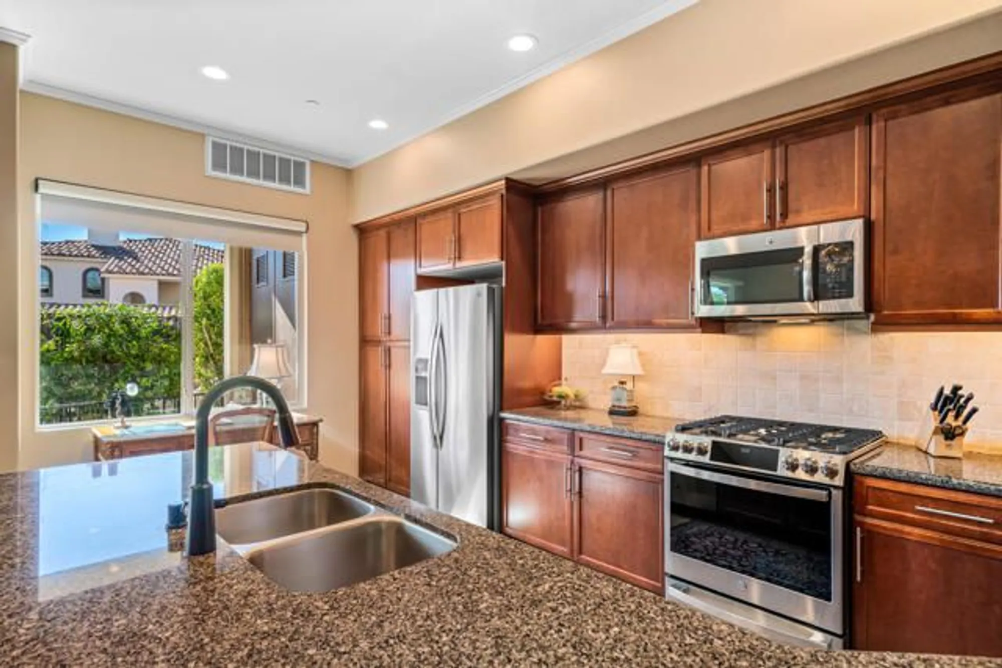 Property Slideshow image 15 of 52 | 2300 via calderia 2301, Palm Desert, CA, 92260