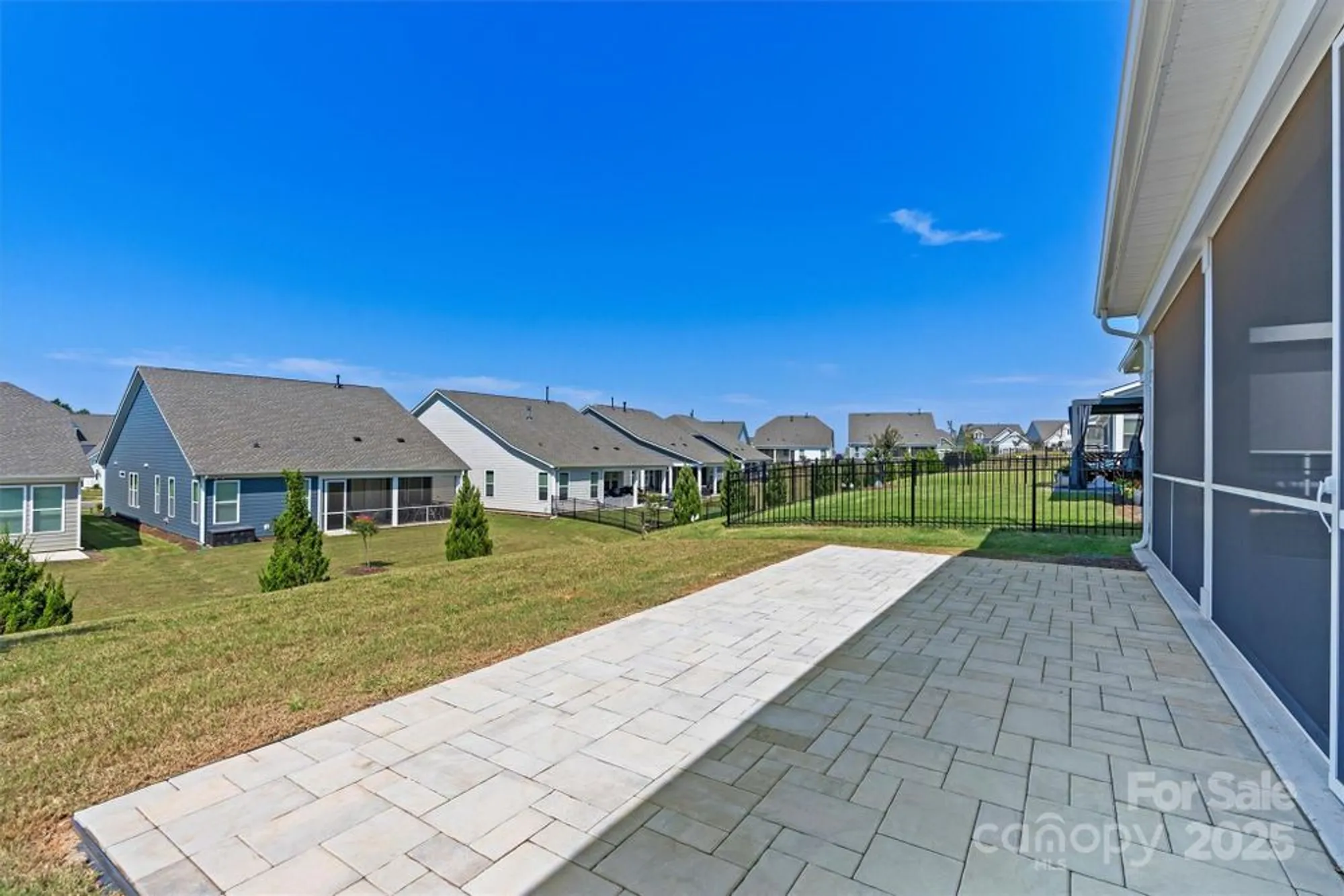 Property Slideshow image 41 of 48 | 7332 jolly brook dr, Charlotte, NC, 28215