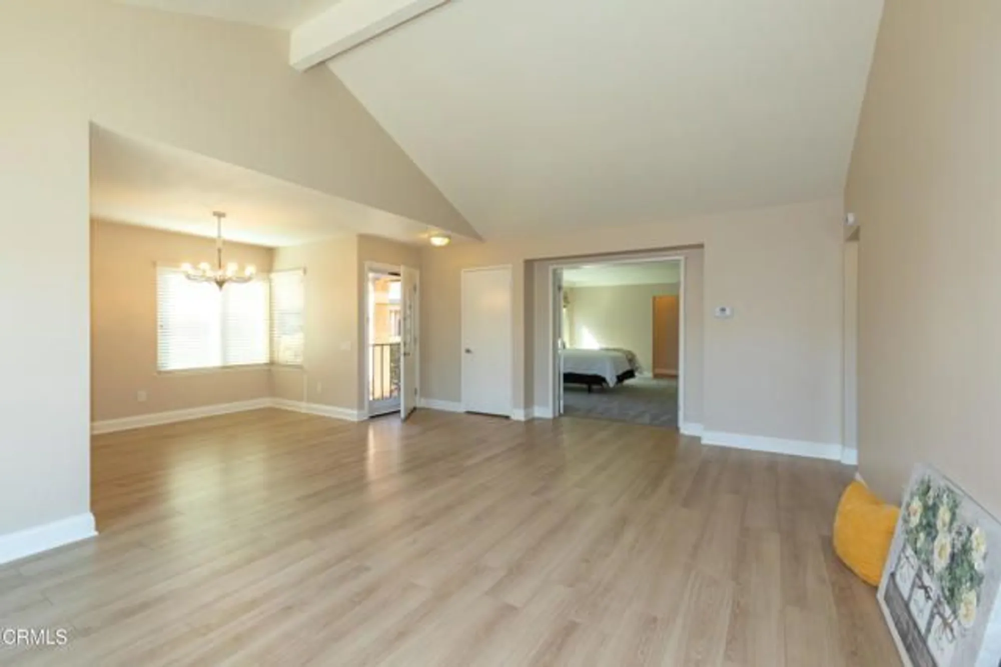 Property Slideshow image 10 of 43 | 20304 village 20, Camarillo, CA, 93012