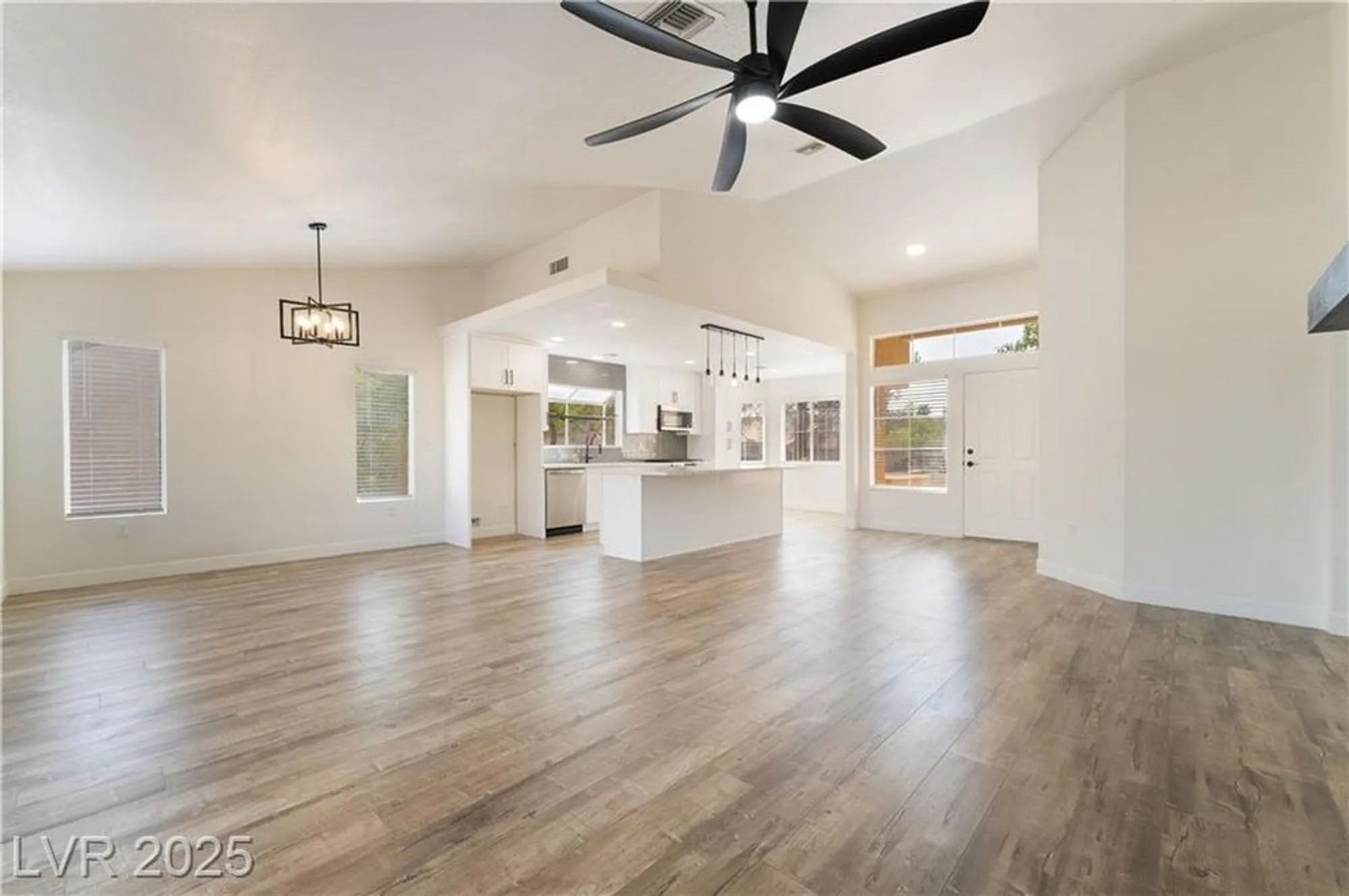 Property Slideshow image 13 of 36 | 2505 showcase dr, Las Vegas, NV, 89134