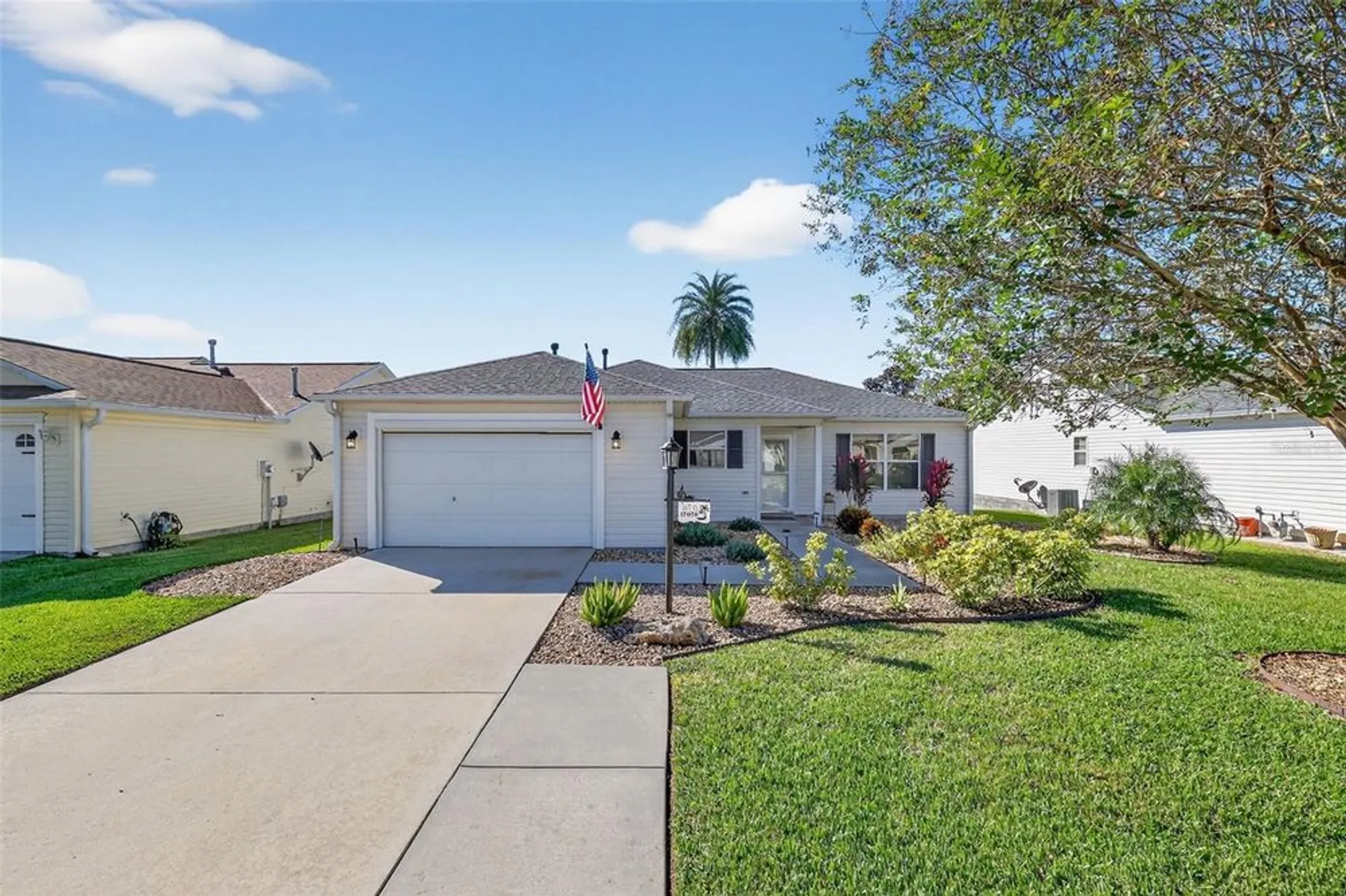 Property Slideshow image 36 of 39 | 17076 se 96th chapelwood cir, The Villages, FL, 32162