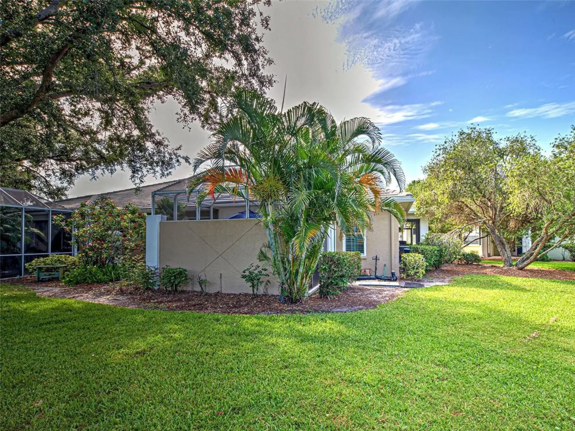 Property Slideshow image 46 of 54 | 912 barclay ct, Venice, FL, 34293