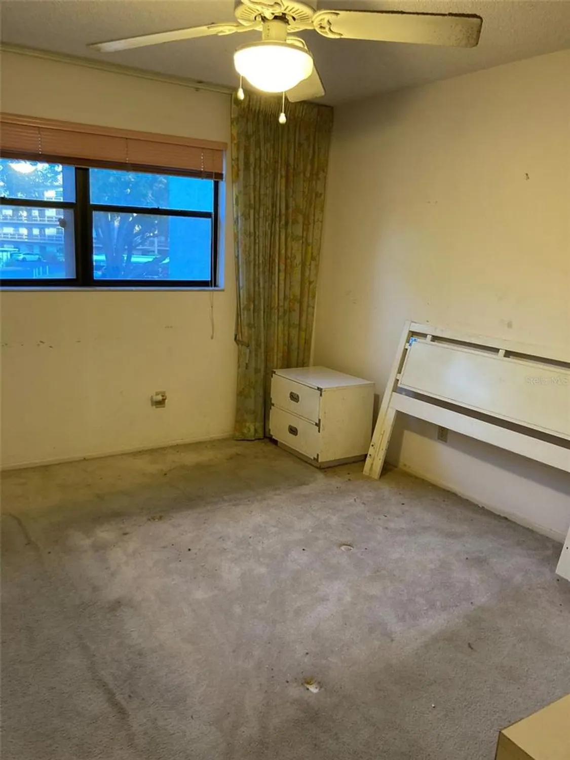 Property Slideshow image 31 of 52 | 8198 terrace garden dr n unit 211, St Petersburg, FL, 33709