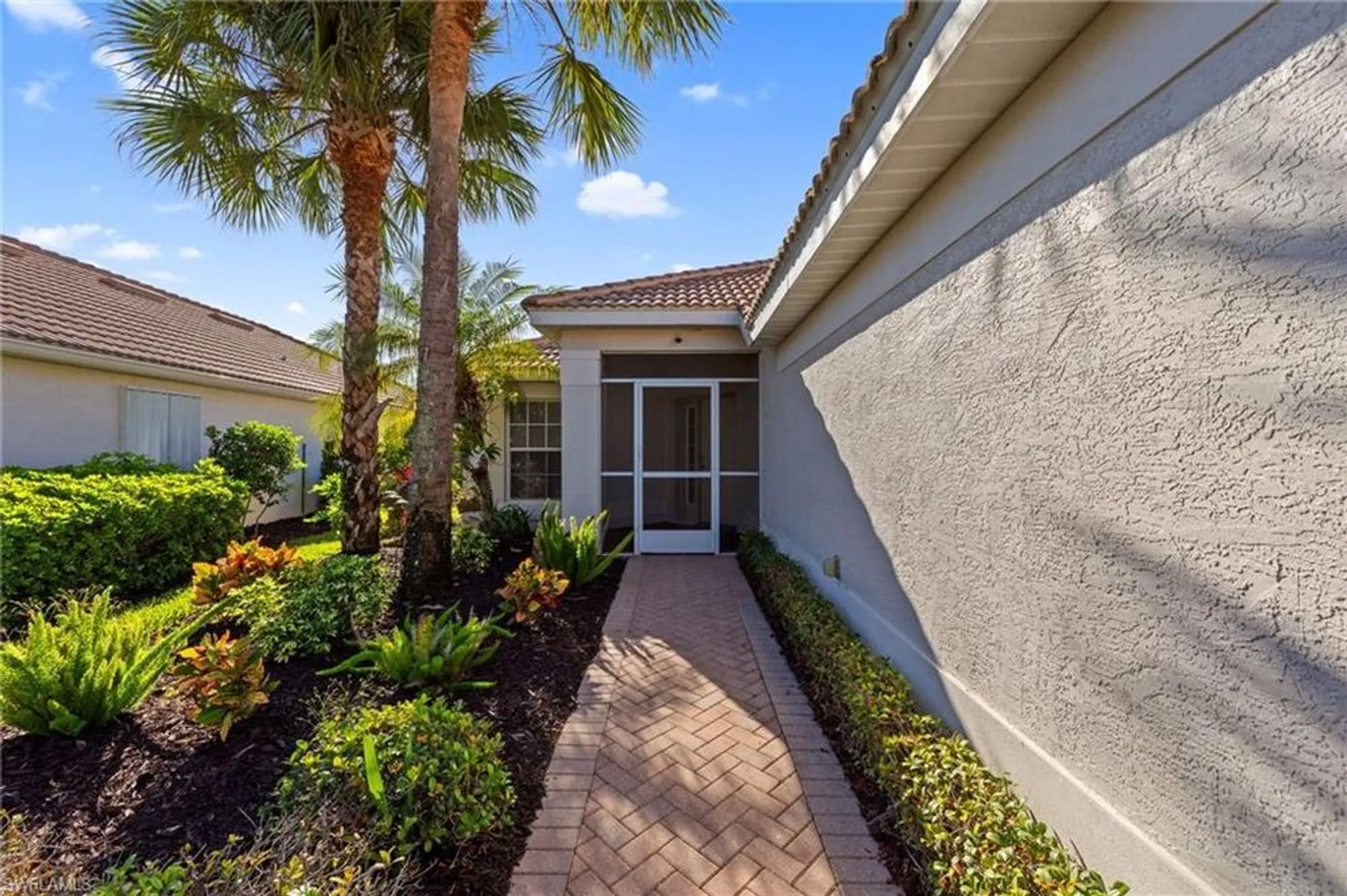 Property Slideshow image 3 of 50 | 9933 horse creek rd, Fort Myers, FL, 33913