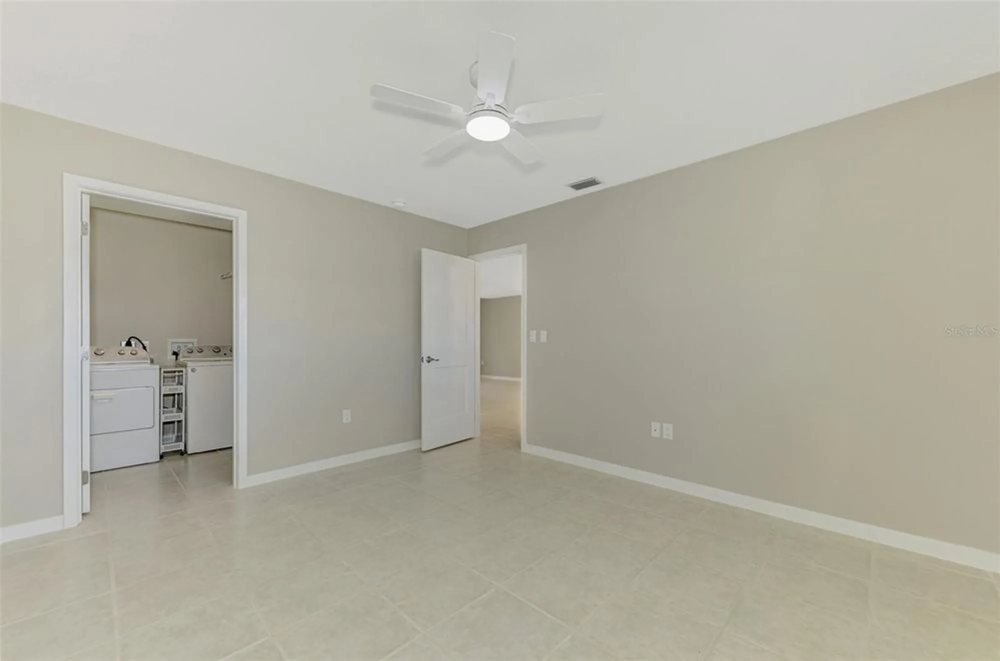 Property Slideshow image 32 of 71 | 501 sloop way, Nokomis, FL, 34275