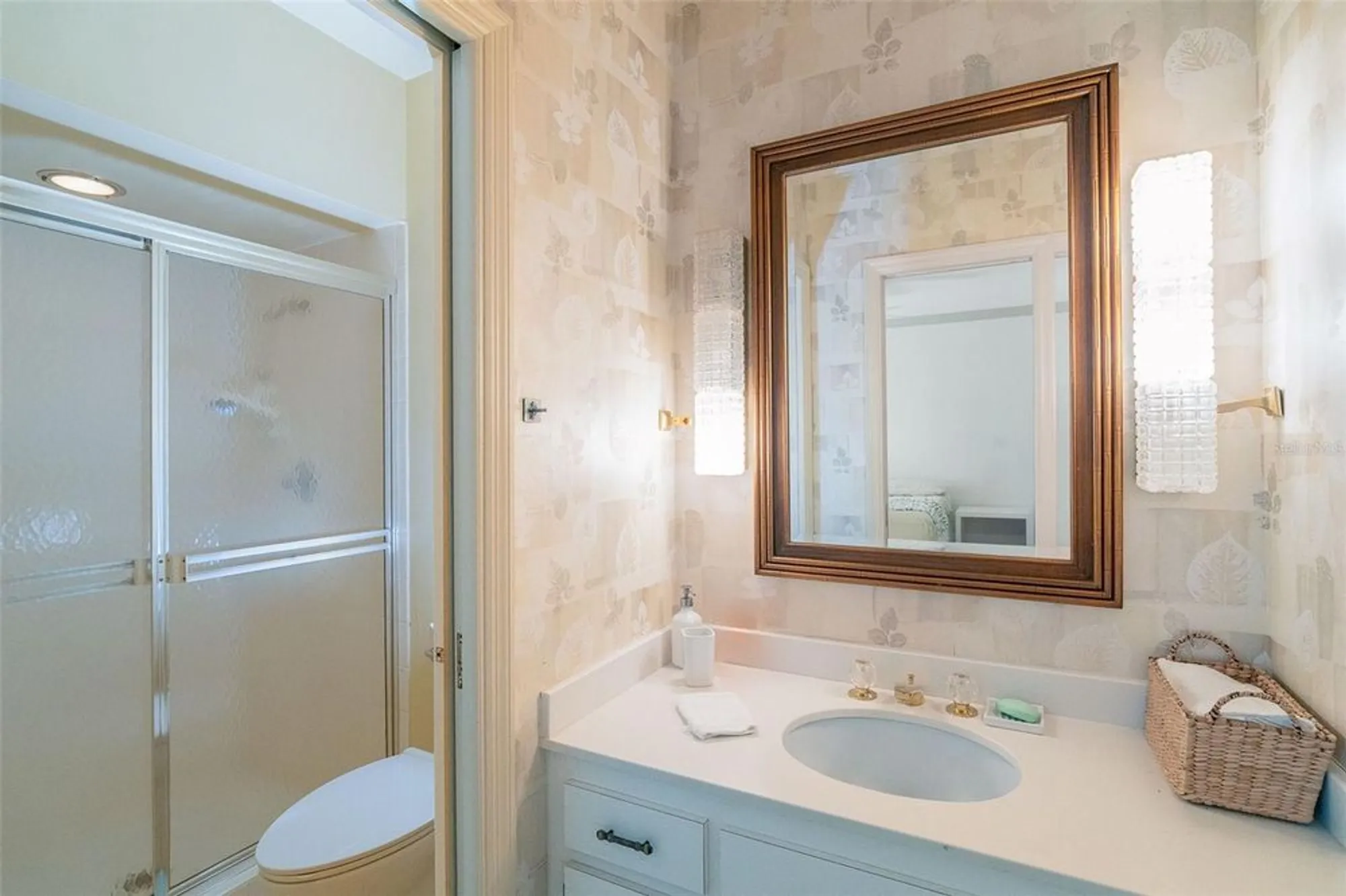 Property Slideshow image 25 of 43 | 12 golf view dr, Englewood, FL, 34223