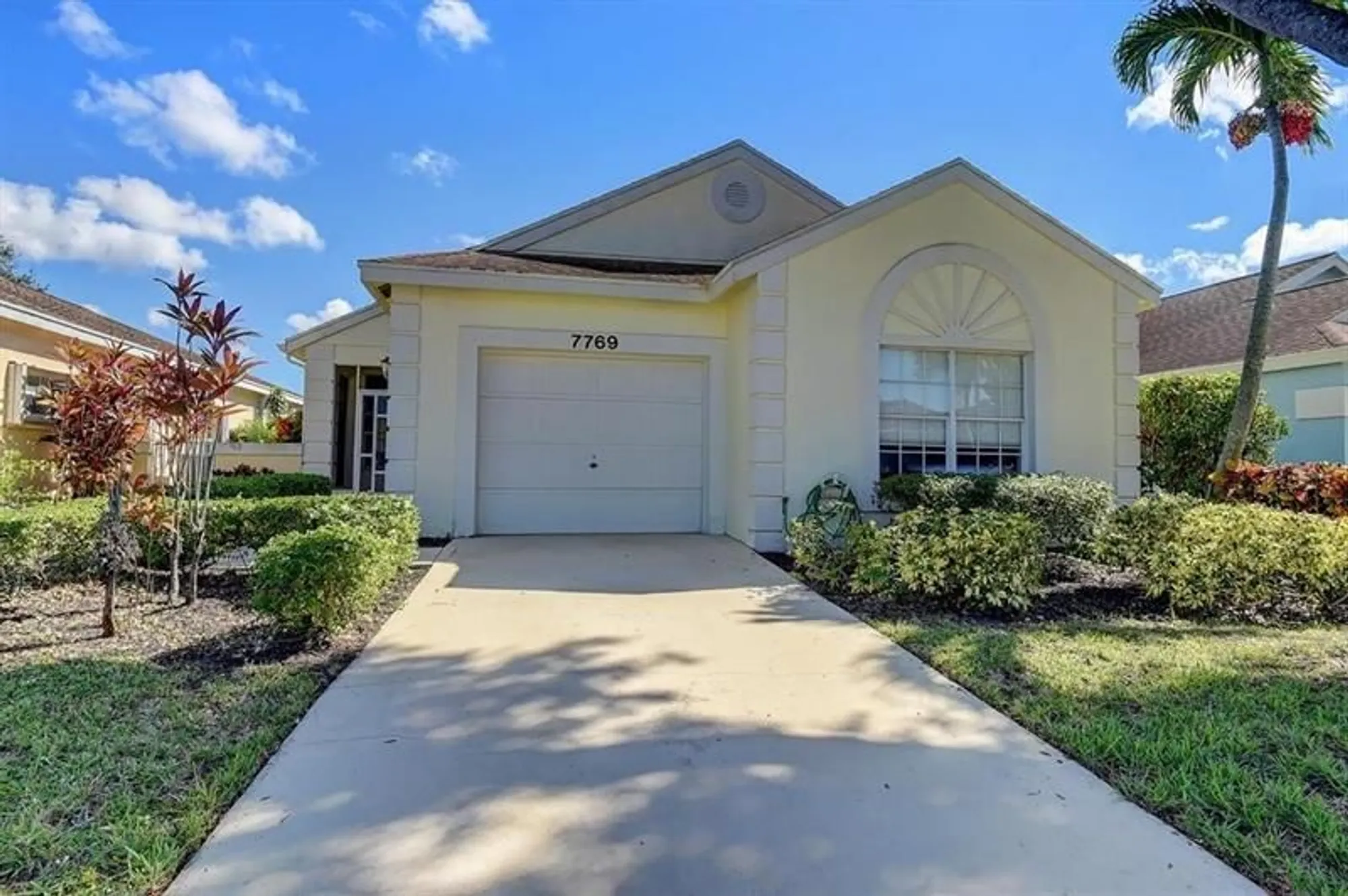 Property Slideshow image 1 of 19 | 7769 mansfield hollow rd, Delray Beach, FL, 33446