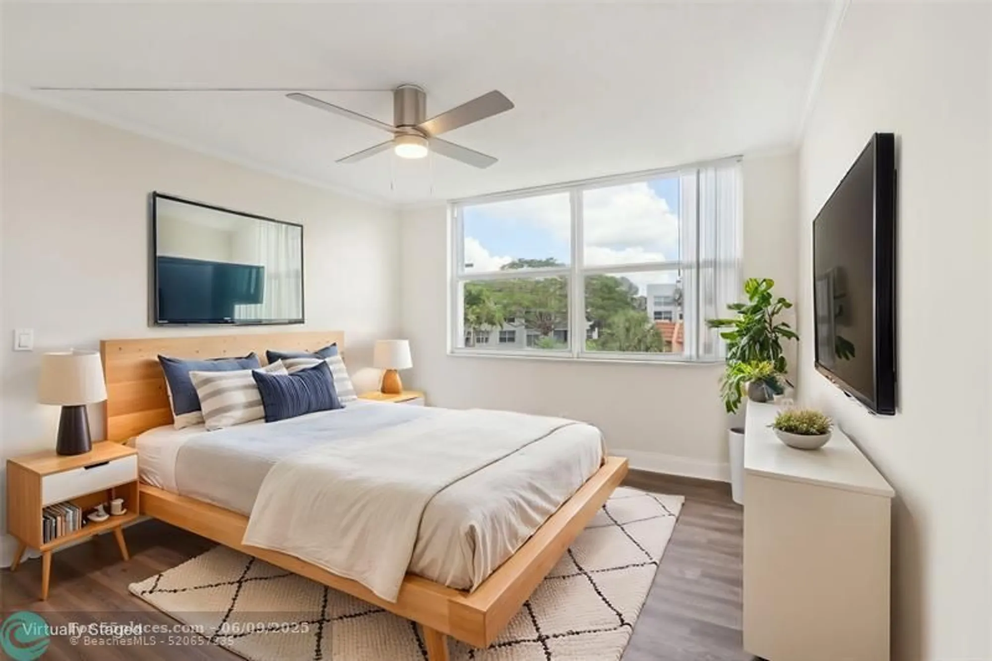 Property Slideshow image 16 of 49 | 6650 royal palm blvd apt 212, Margate, FL, 33063