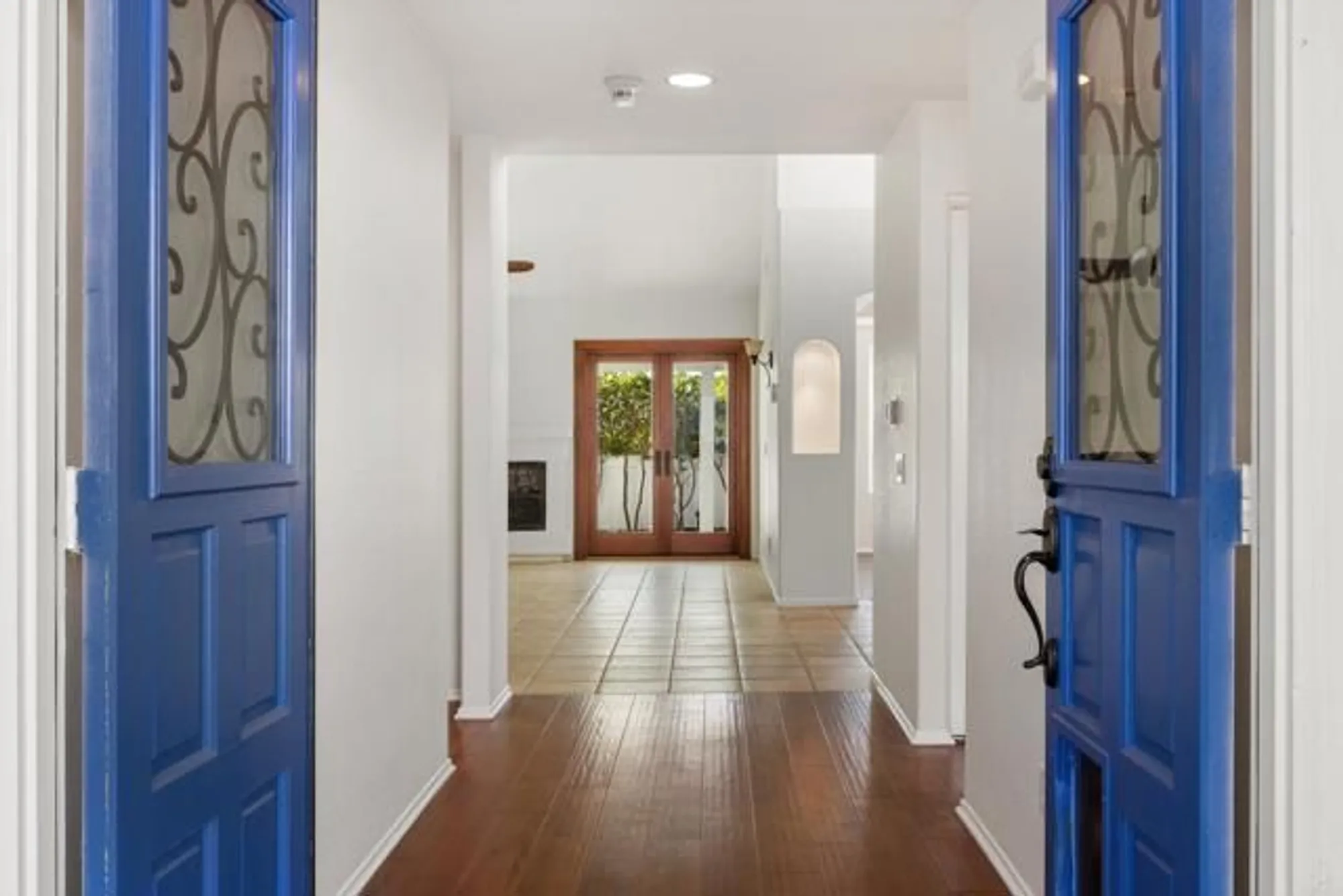 Property Slideshow image 2 of 37 | 4815 galicia way, Oceanside, CA, 92056