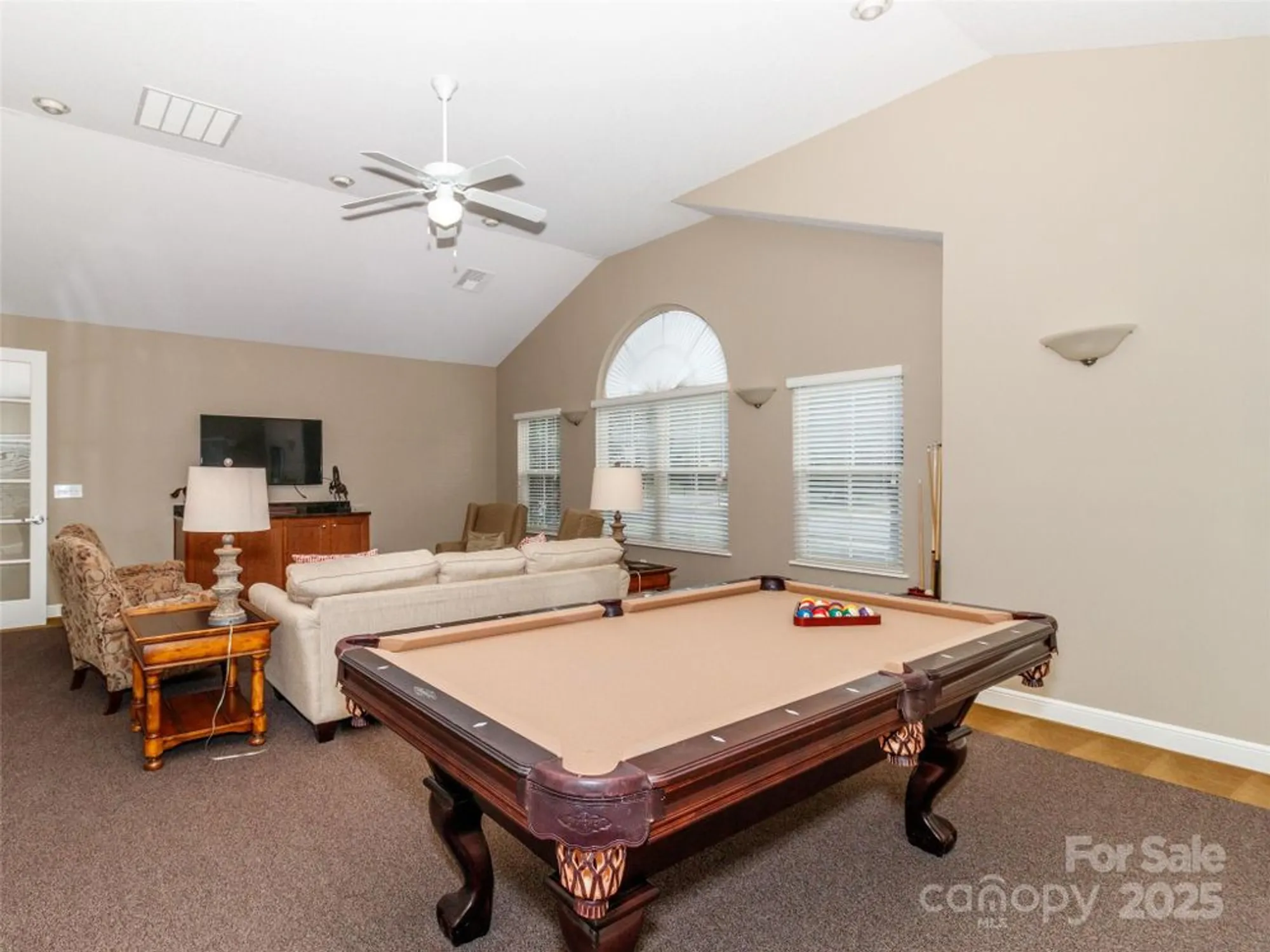 Property Slideshow image 34 of 46 | 4423 parkgate dr, Matthews, NC, 28105