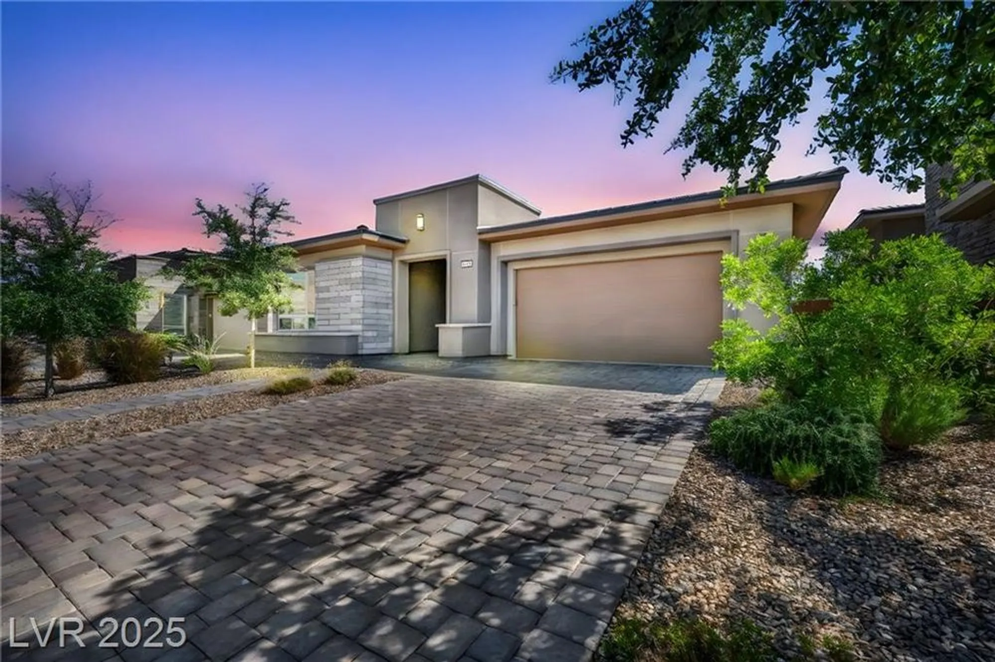 Property Slideshow image 2 of 84 | 6684 regency stone way, Las Vegas, NV, 89148