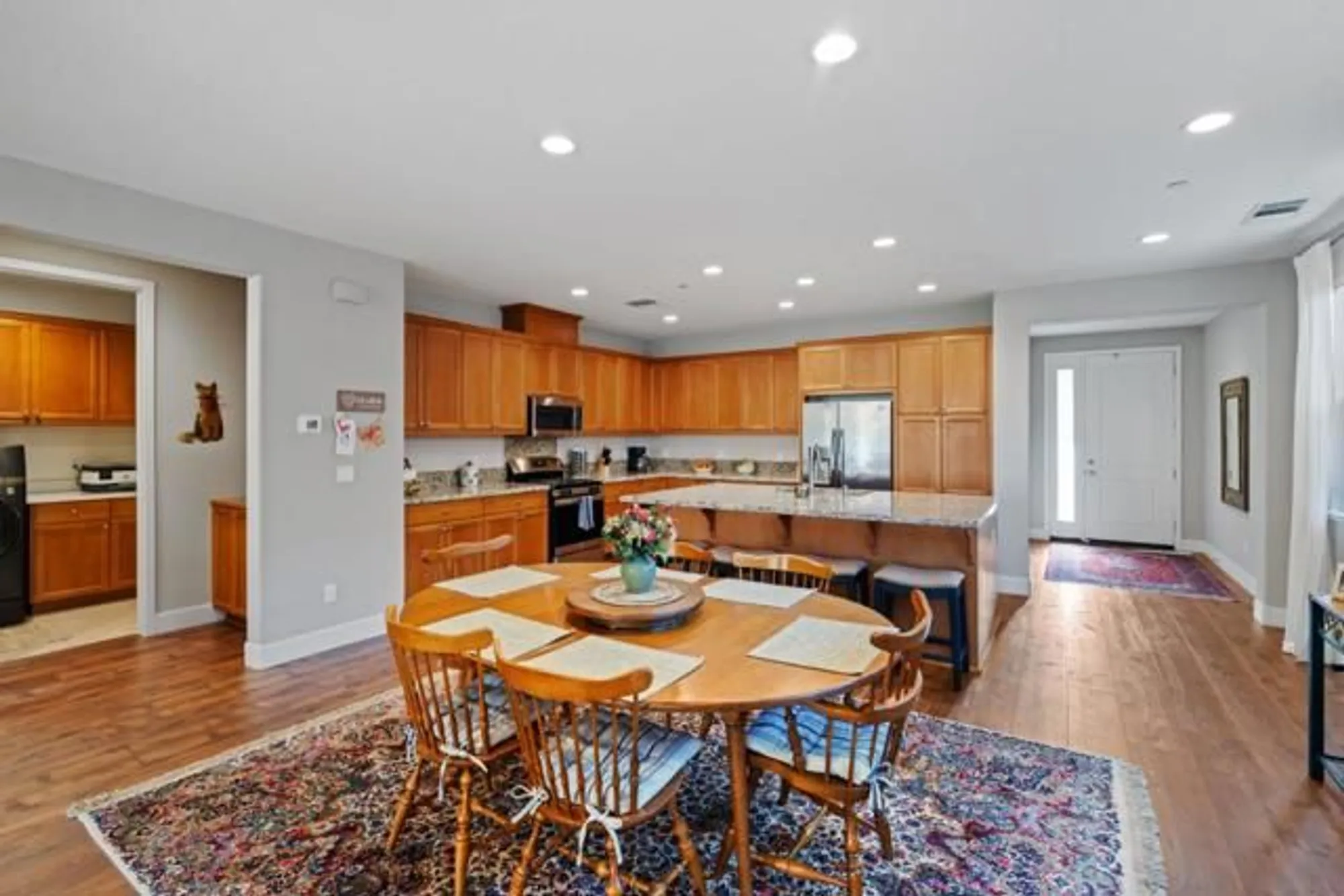 Property Slideshow image 24 of 63 | 1110 mcclellan st, Hollister, CA, 95023