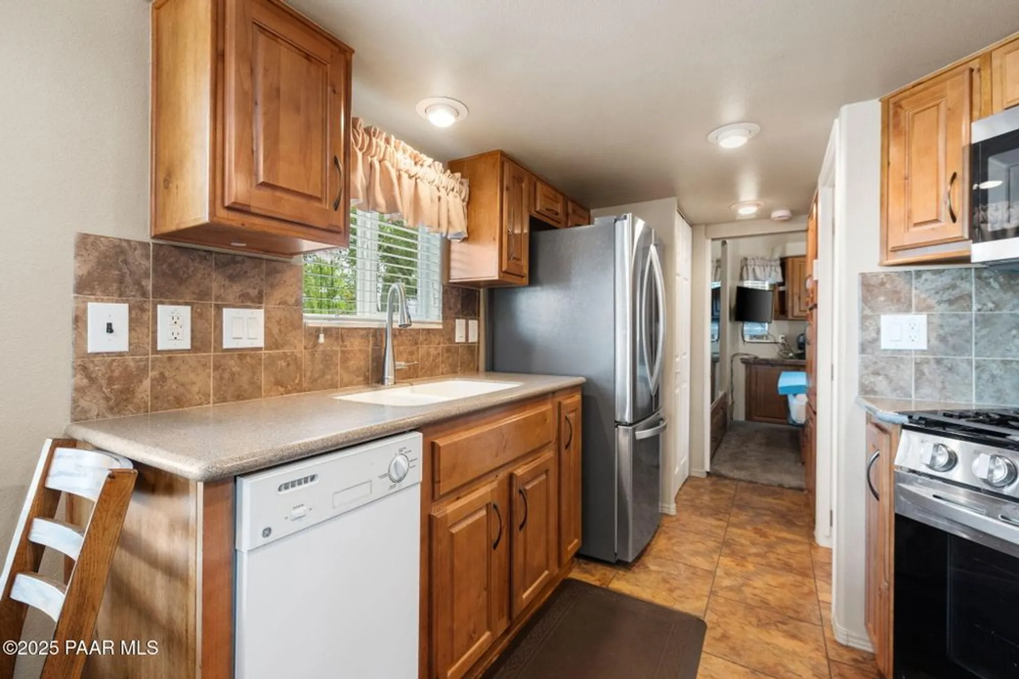 Property Slideshow image 10 of 20 | 952 n mesquite tree drive dr, Prescott Valley, AZ, 86327